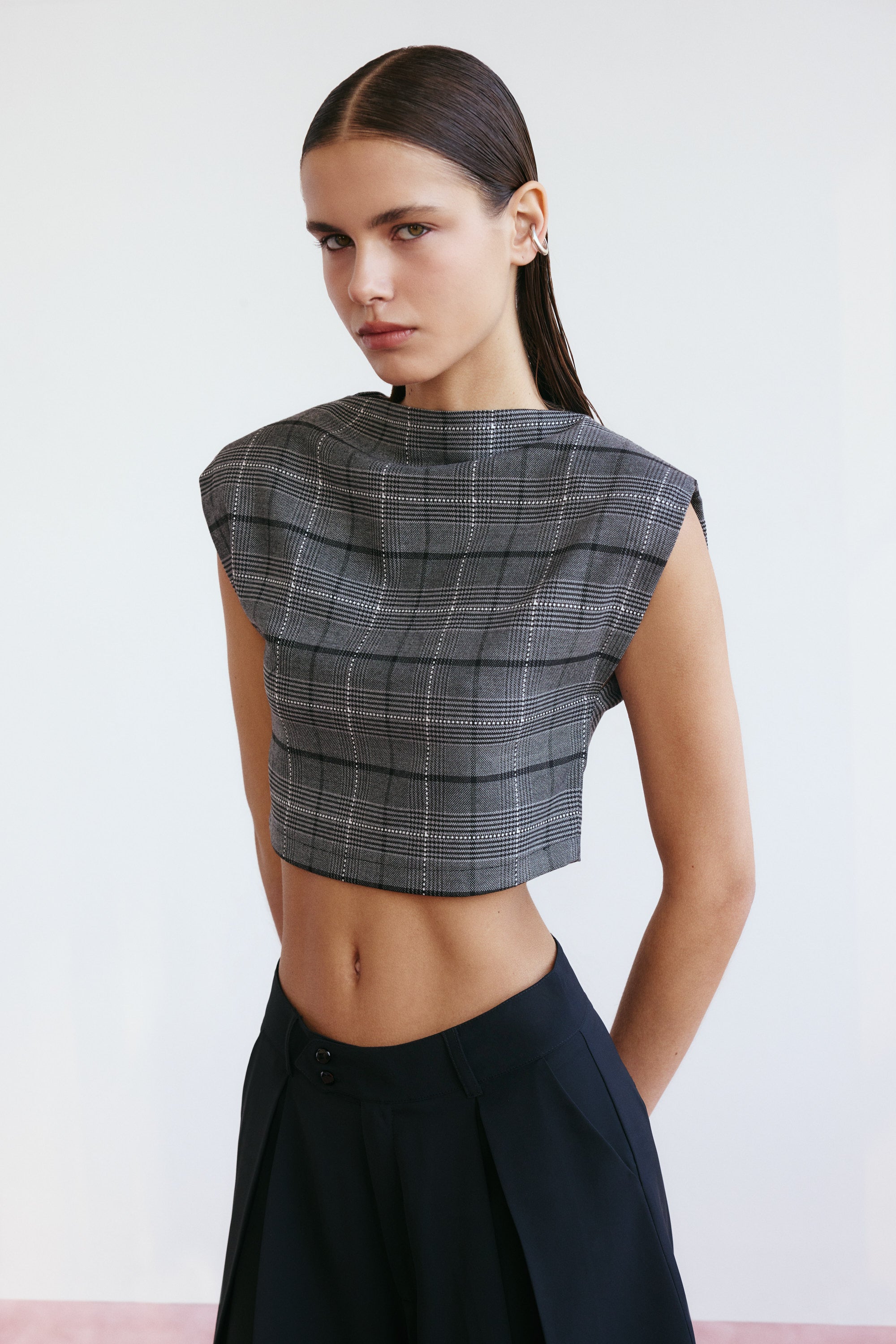 Lucentie-Minn Blouse-Top-2-Milagron.com