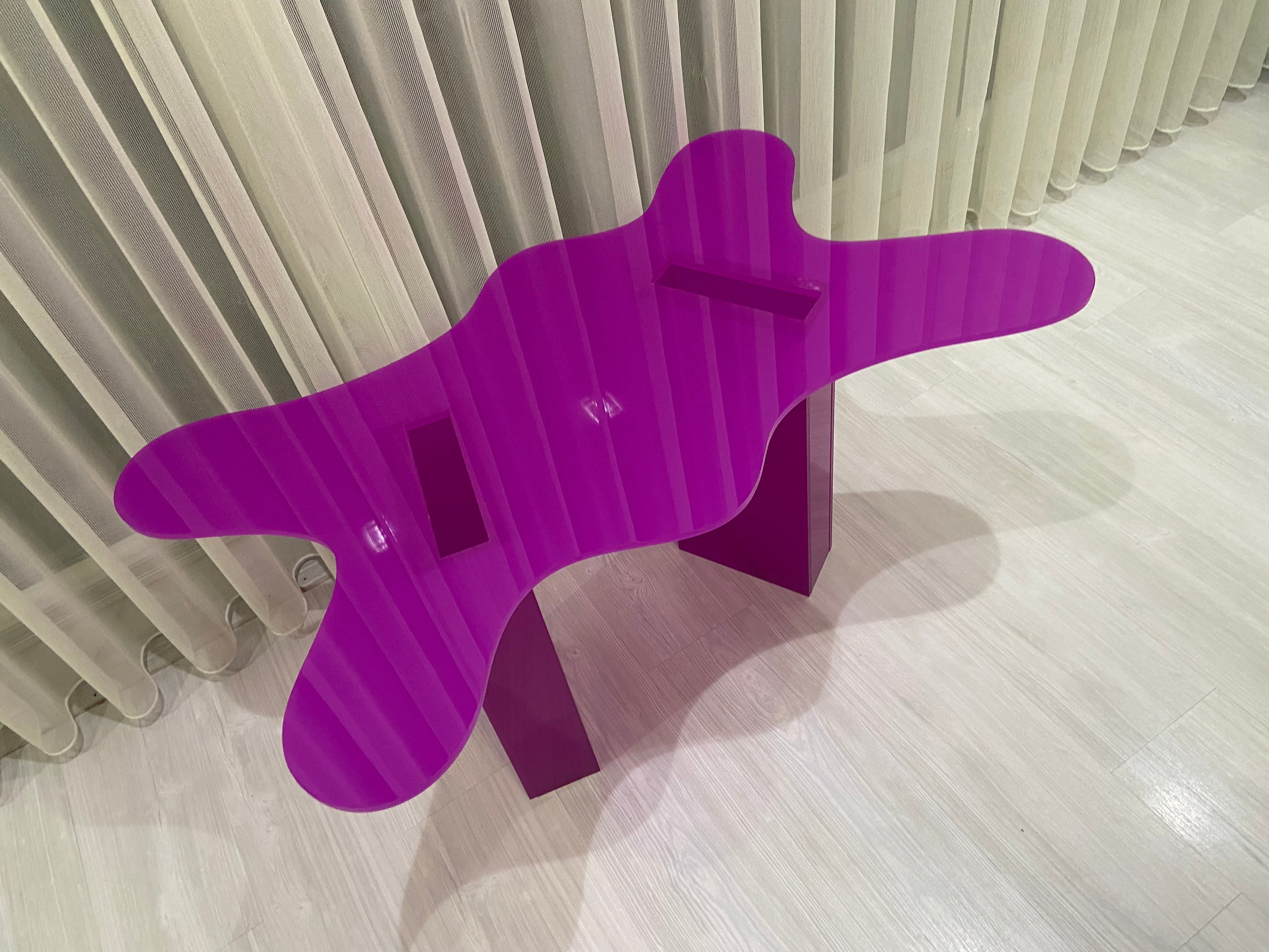 Lujolab.-Çiçeklik Detaylı Sofistike Pleksi Orta Sehpa-Sehpa-10-Milagron.com