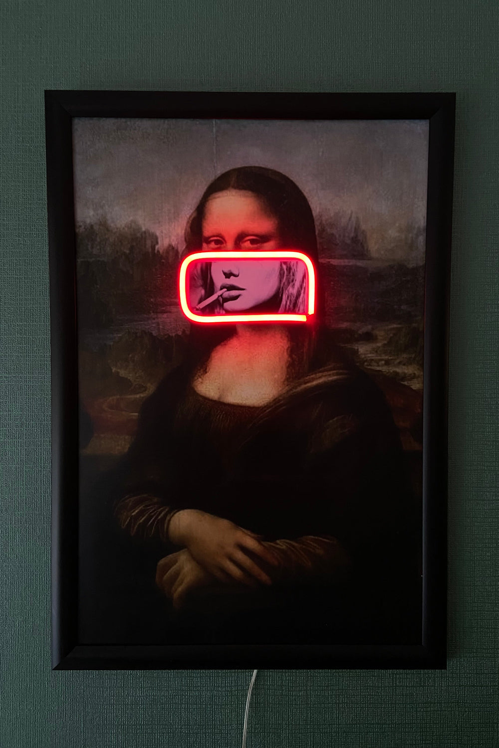 Lujolab.-İkonik Sanat: Mona Lisa Neon Duvar Posteri-Tablo-1-Milagron.com