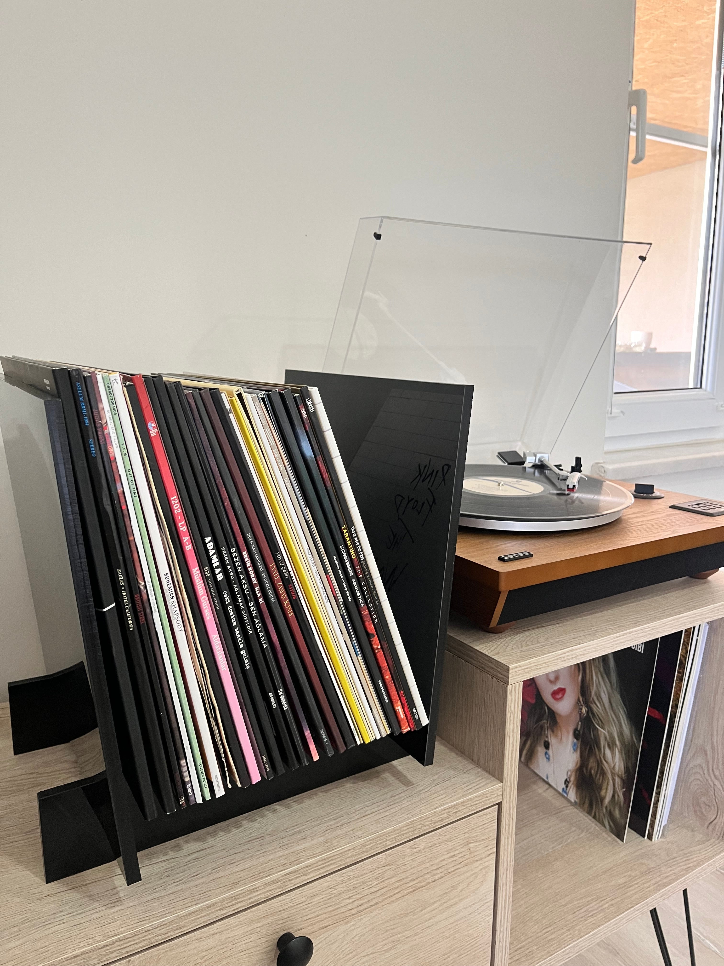 Lujolab.-Pleksi Plak Rafı-Raf-4-Milagron.com