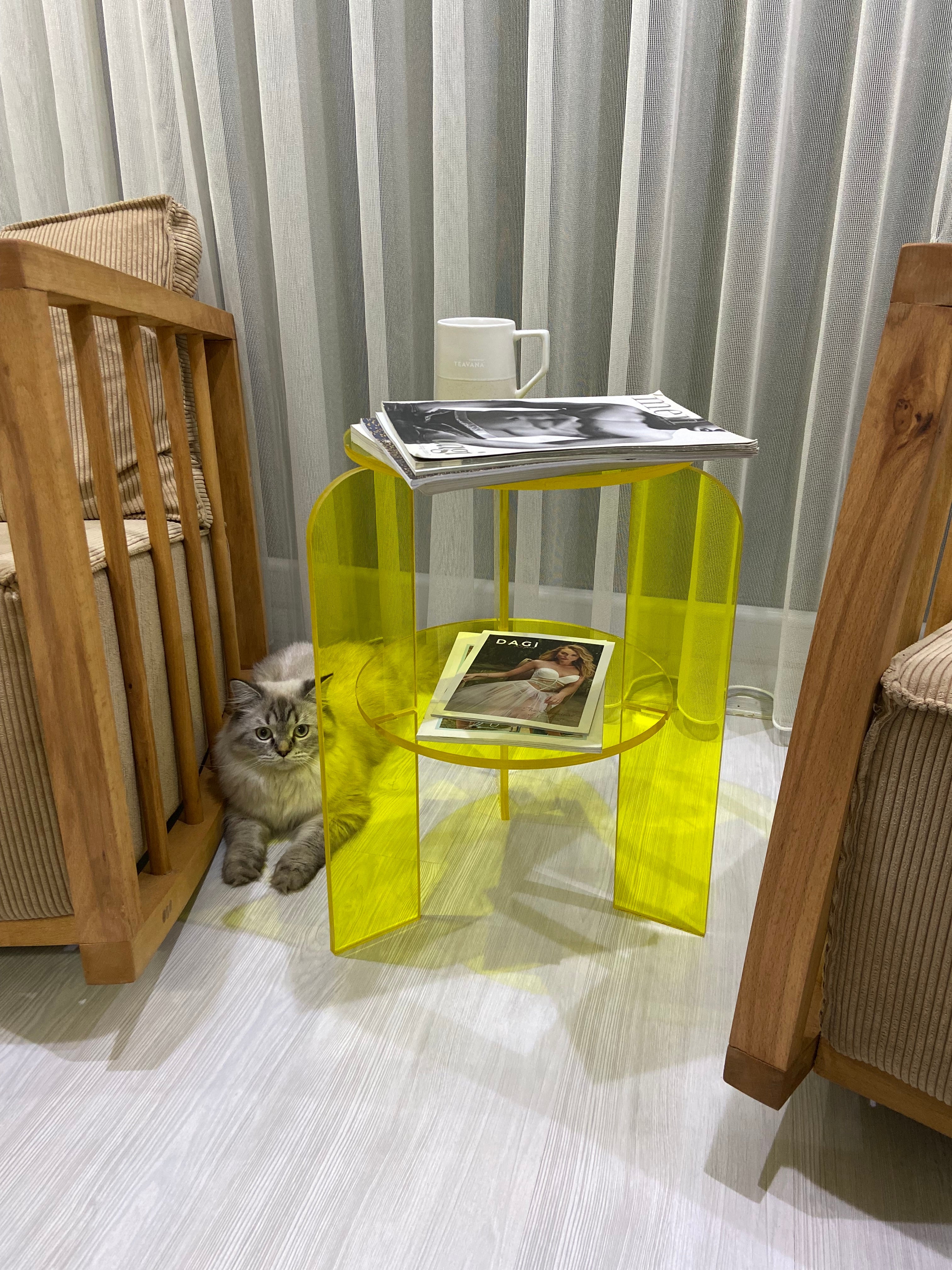 Lujolab.-Sarı Pleksi Orta Sehpa-Sehpa-7-Milagron.com