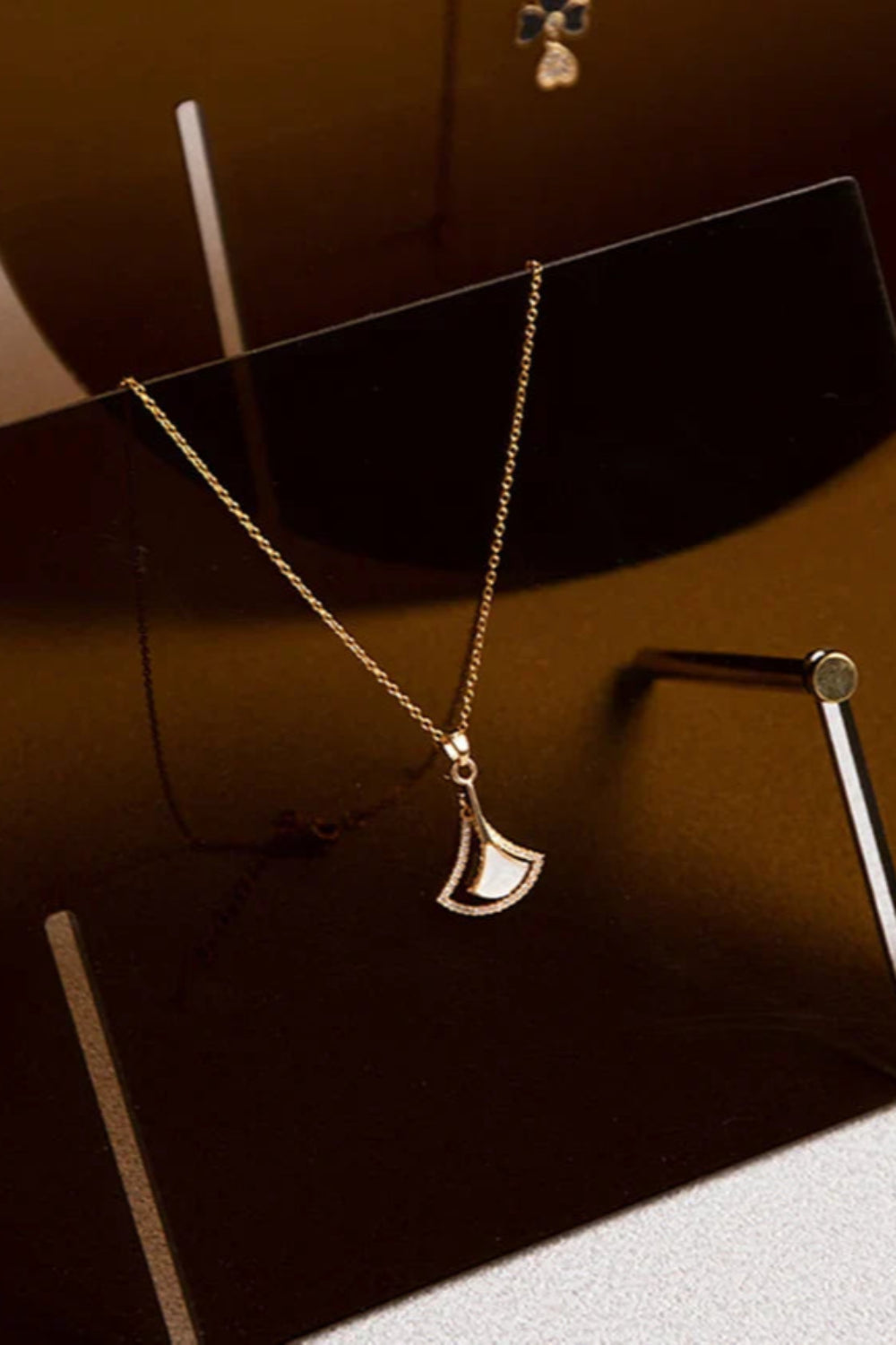 Lujolab.-Takı Standı Ve Organizer-Takı Standı-2-Milagron.com