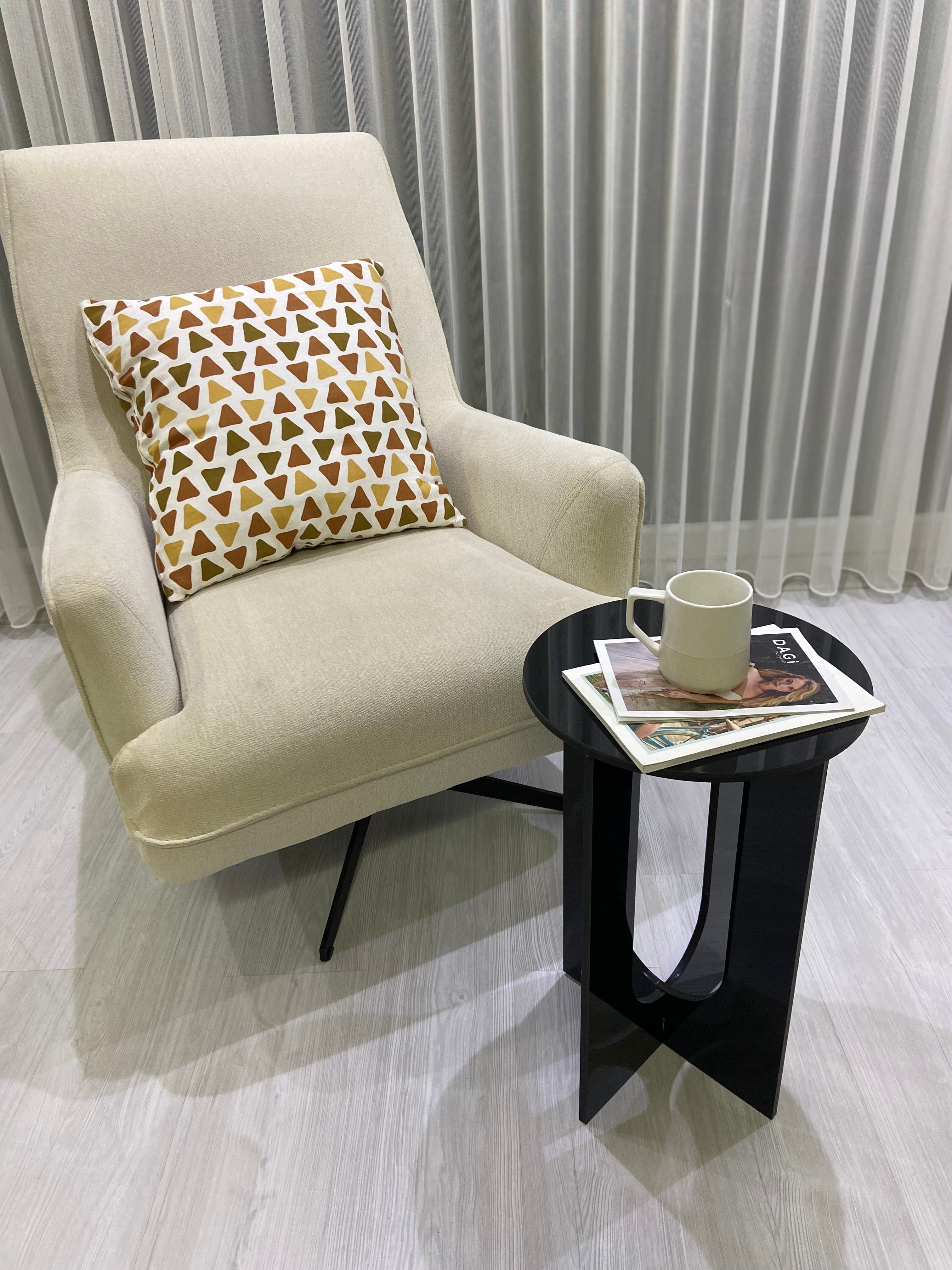 Lujolab.-Tasarım Pleksi Orta Sehpa-Sehpa-3-Milagron.com