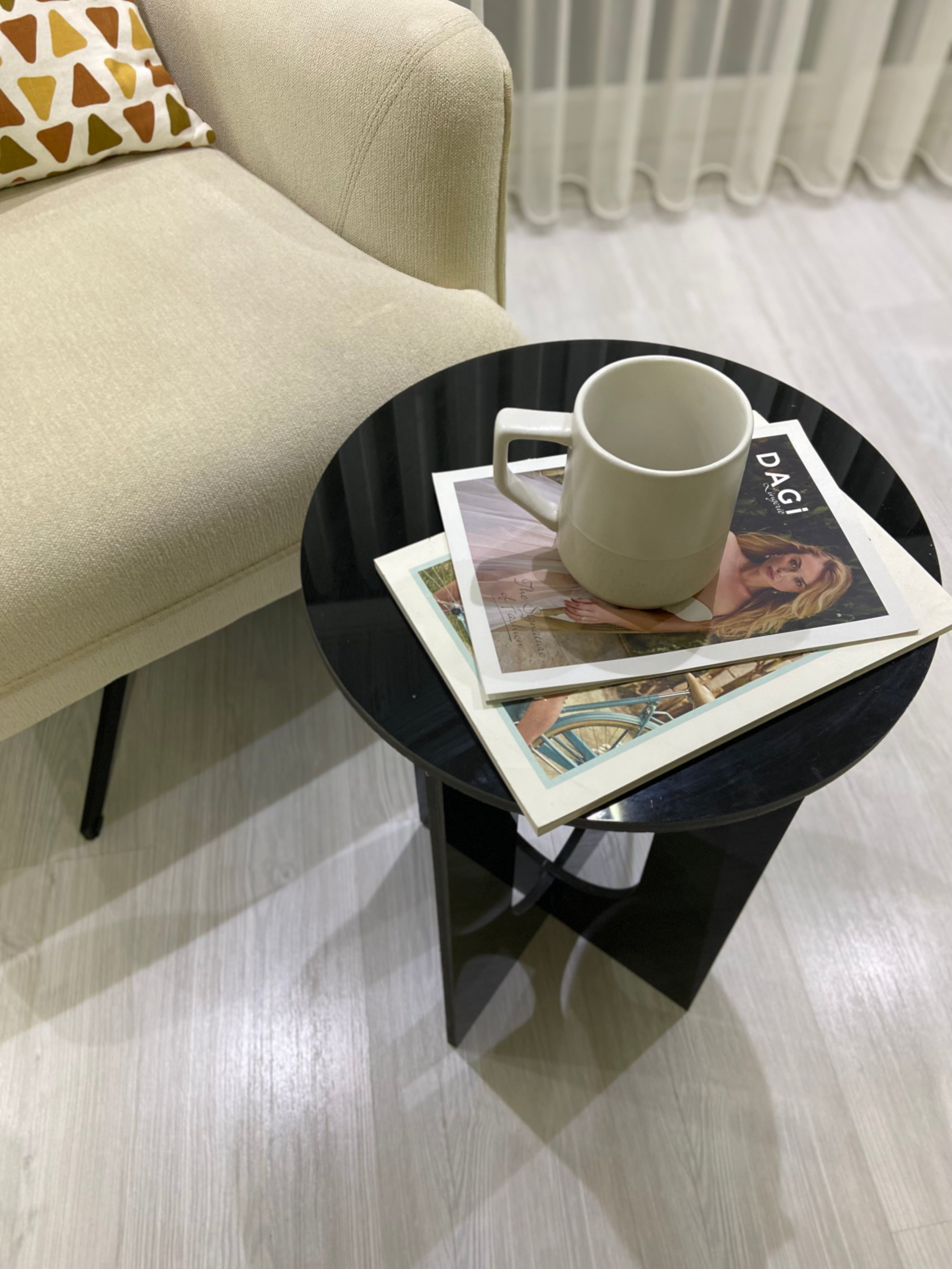 Lujolab.-Tasarım Pleksi Orta Sehpa-Sehpa-7-Milagron.com