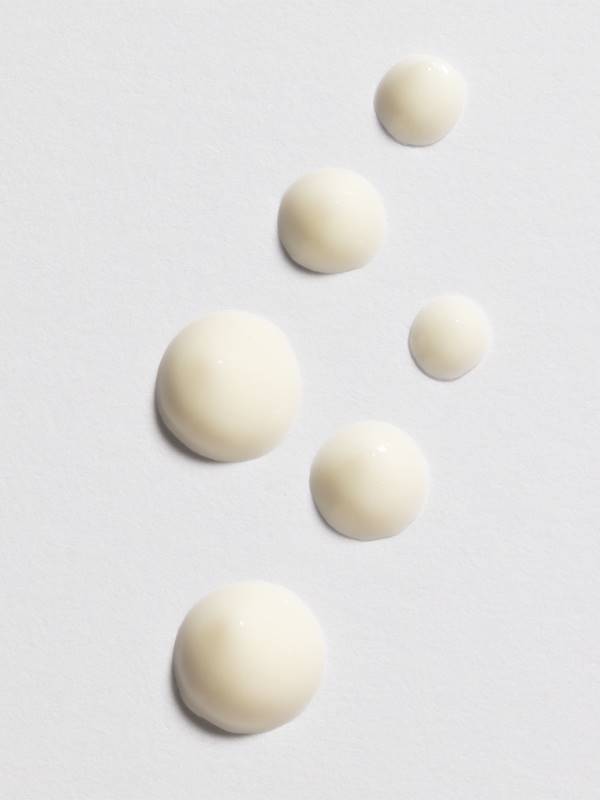 Lumene-Bright Eyes All-in-One Eye Treatment-Göz Kremi-5-Milagron.com