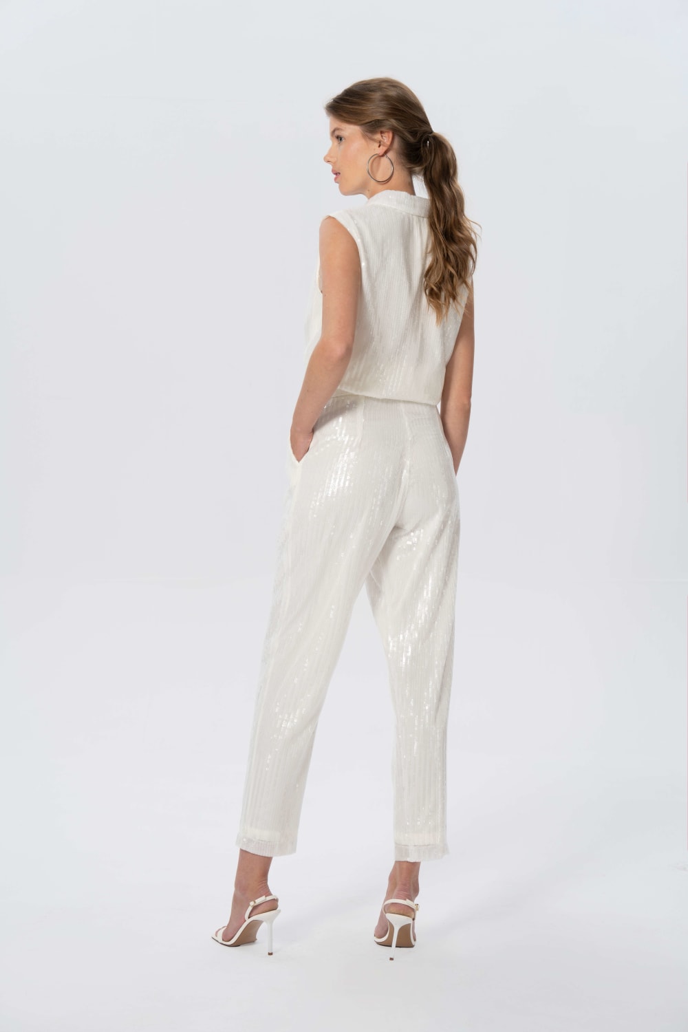 Luna Per Noctes-Hologram-Yelek-2-Milagron.com