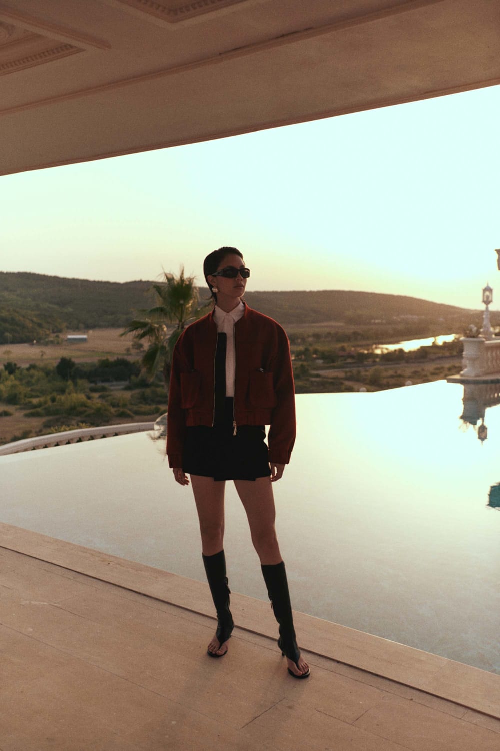 Maison Honnete-Muse Noi̇r Etek-Etek-4-Milagron.com