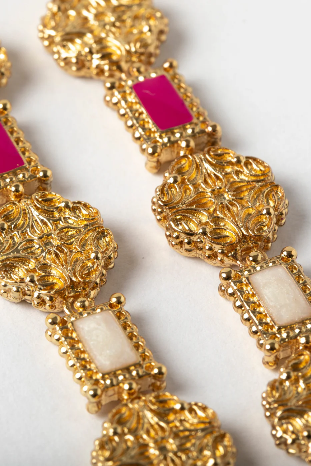 Maison Lygos-Galla Placidia Dikdörtgen Küpe-Küpe-2-Milagron.com