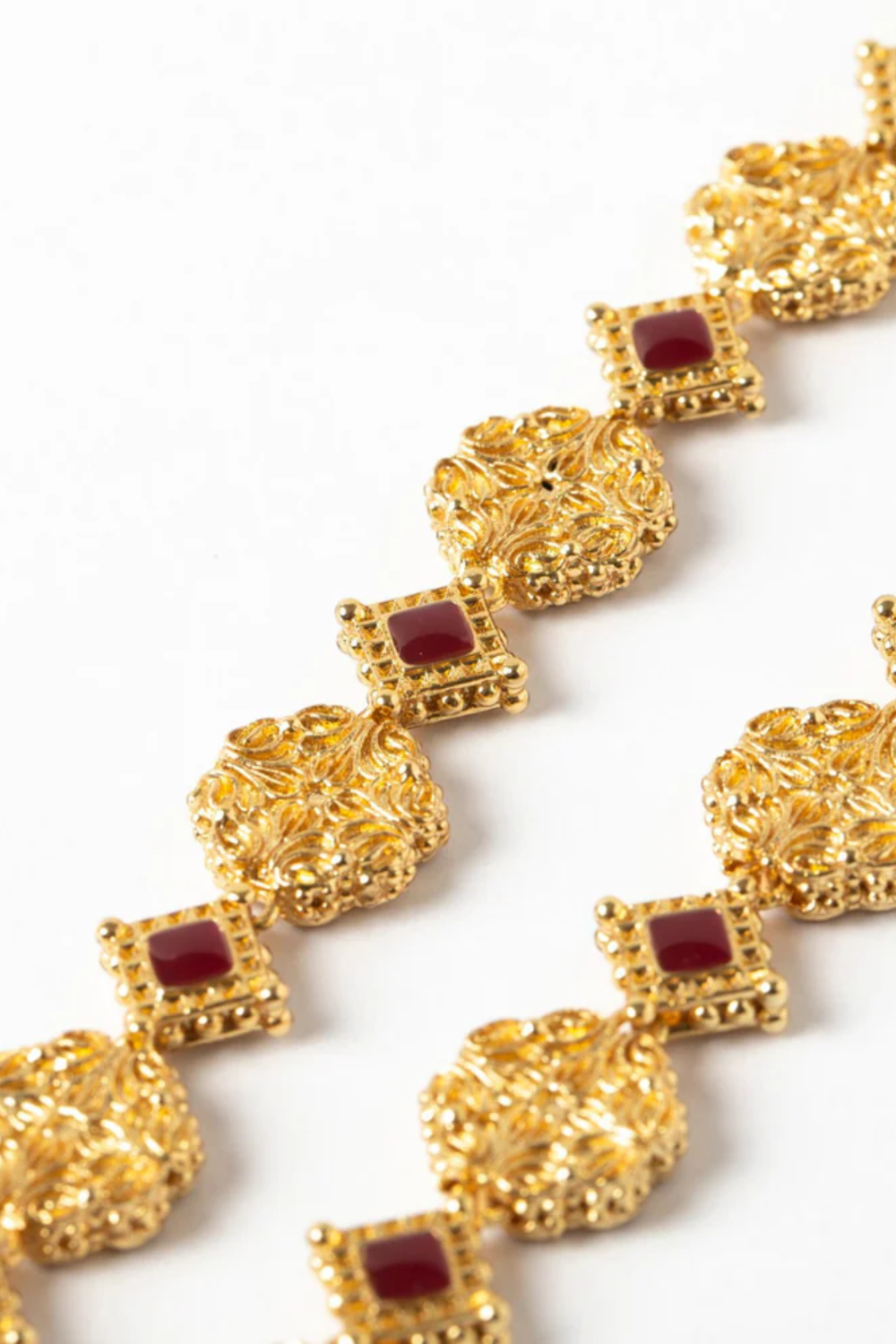 Maison Lygos-Galla Placidia Kare Kolye-Kolye-2-Milagron.com