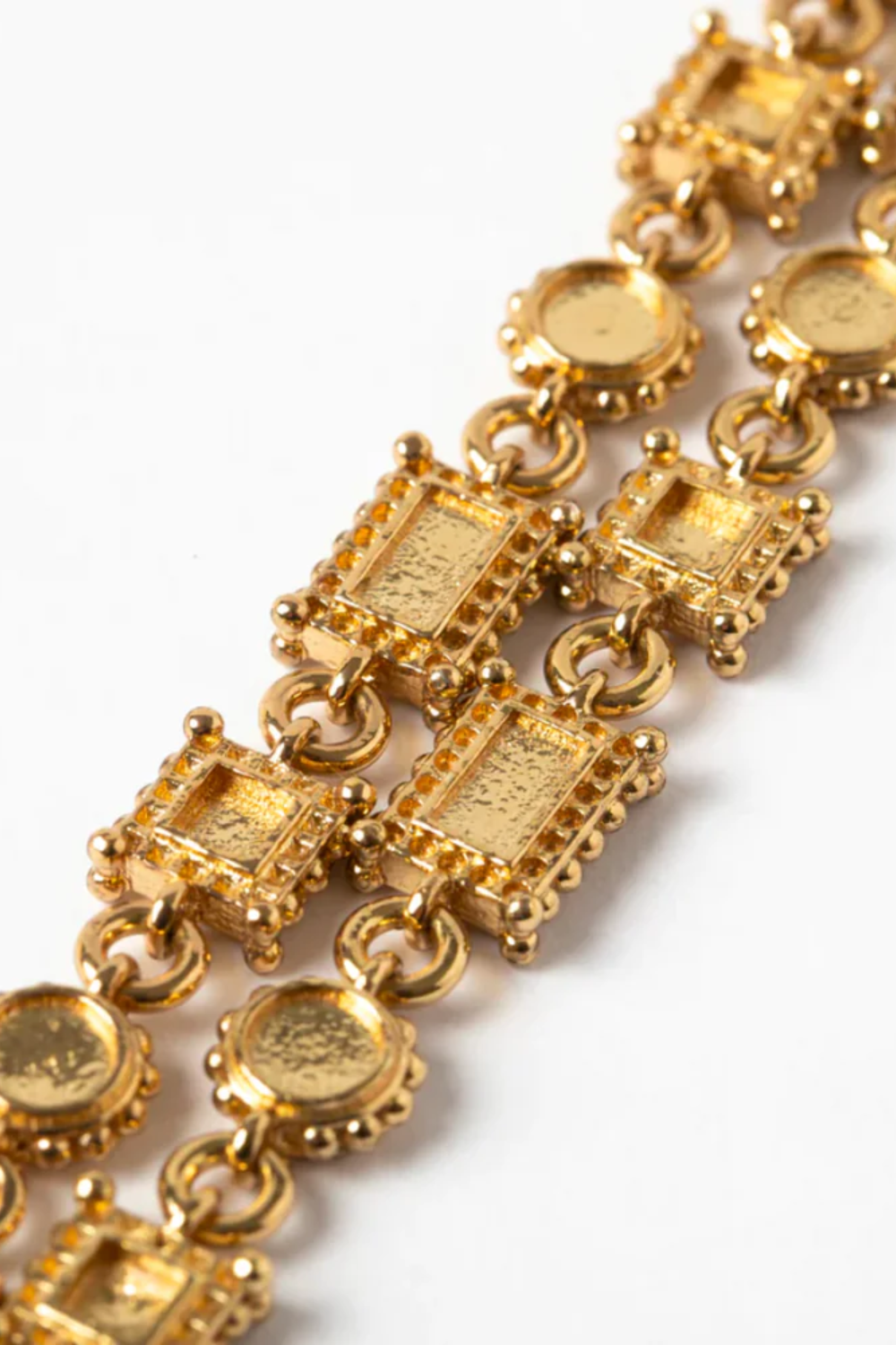 Maison Lygos-Irene Kolye-Kolye-2-Milagron.com