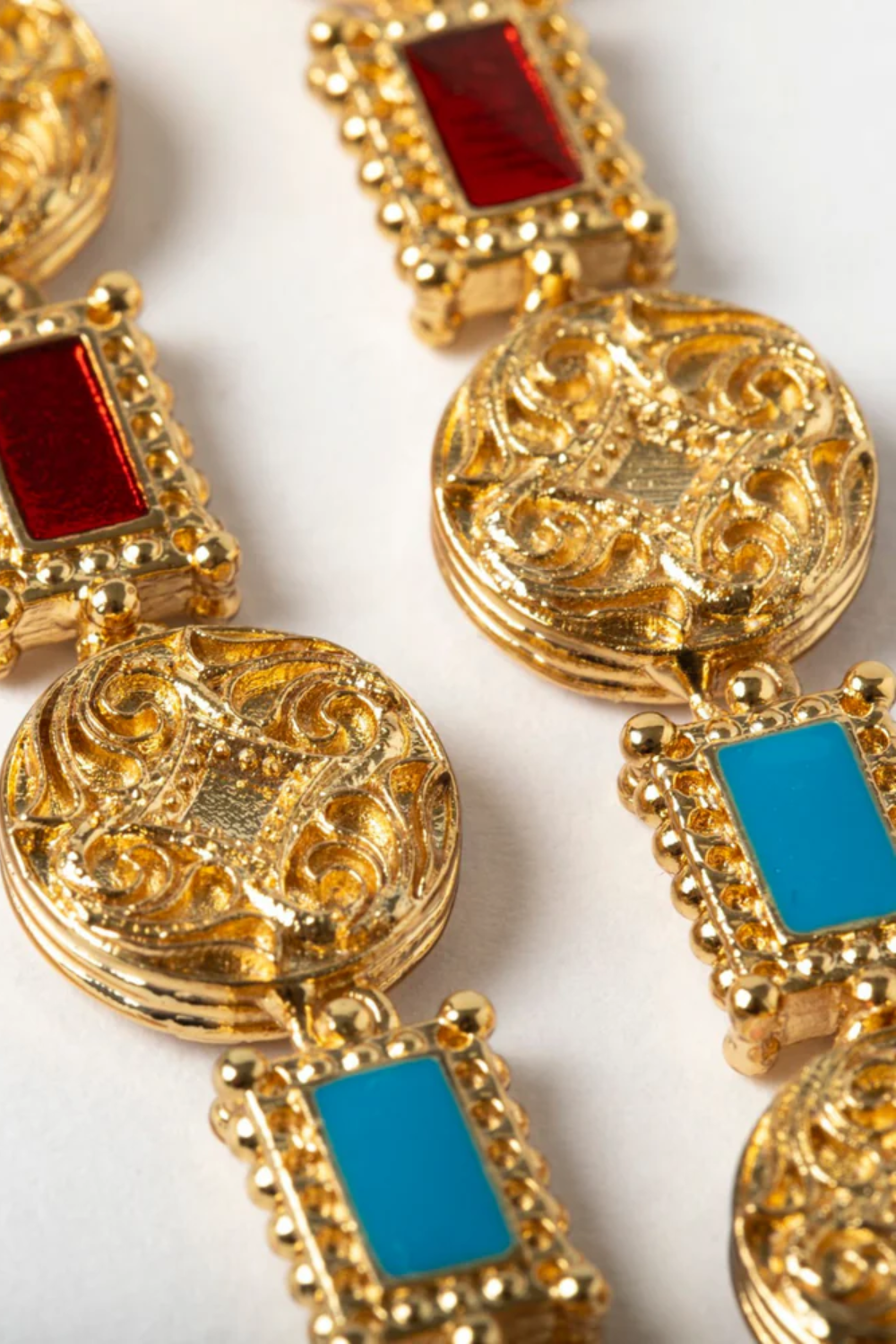 Maison Lygos-Theodora Dikdörtgen Küpe-Küpe-2-Milagron.com