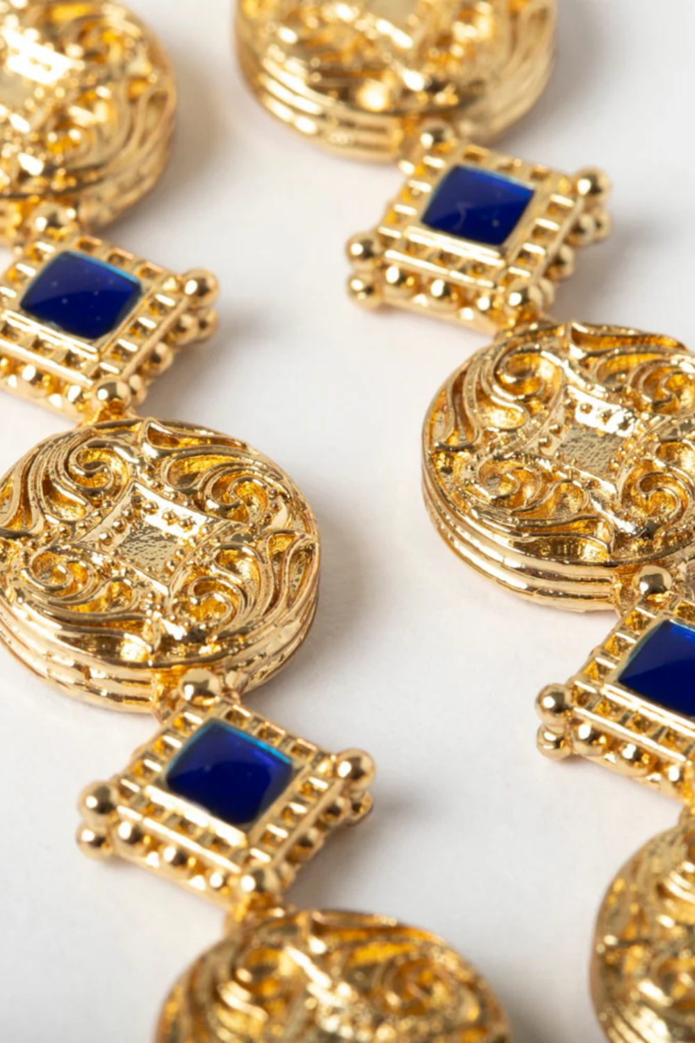 Maison Lygos-Theodora Kare Küpe-Küpe-2-Milagron.com