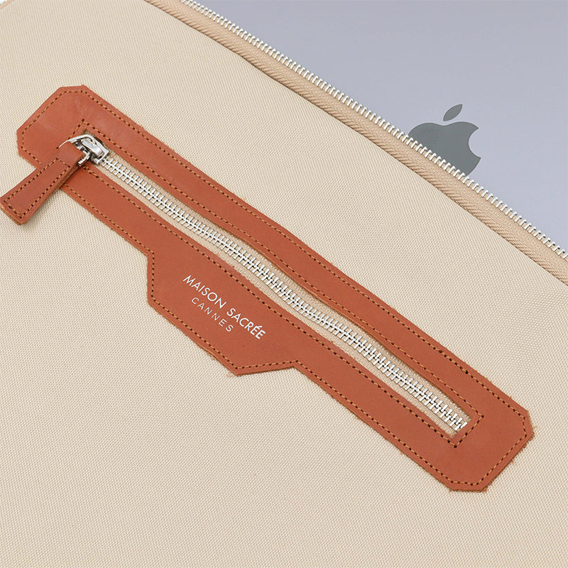 Maison Sacrée-Eze Beige 15" 16" Laptop Sleeve-Laptop & Evrak Çantası-3-Milagron.com