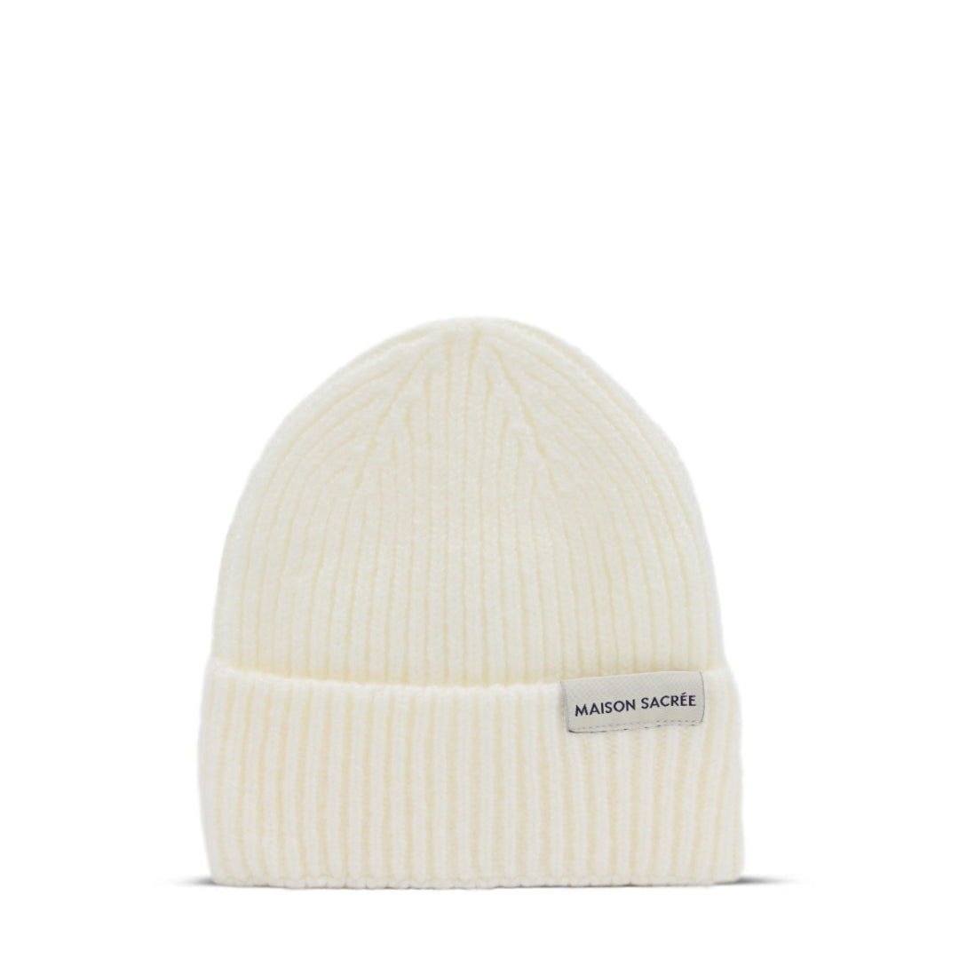 Maison Sacrée-Ms White Knitted Beanie-Bere-1-Milagron.com