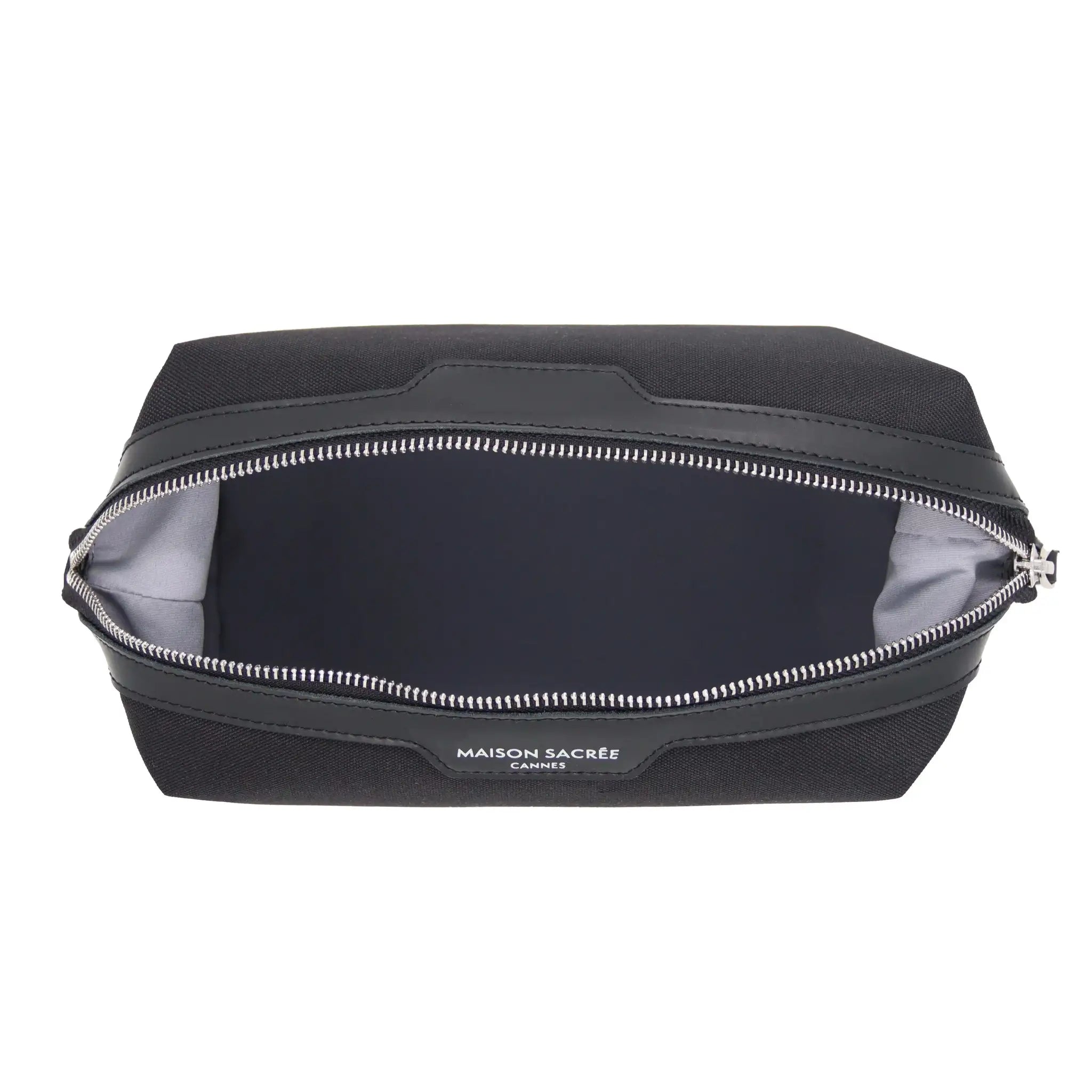 Maison Sacrée-Venti Black Daily Pouch-El Çantası-3-Milagron.com