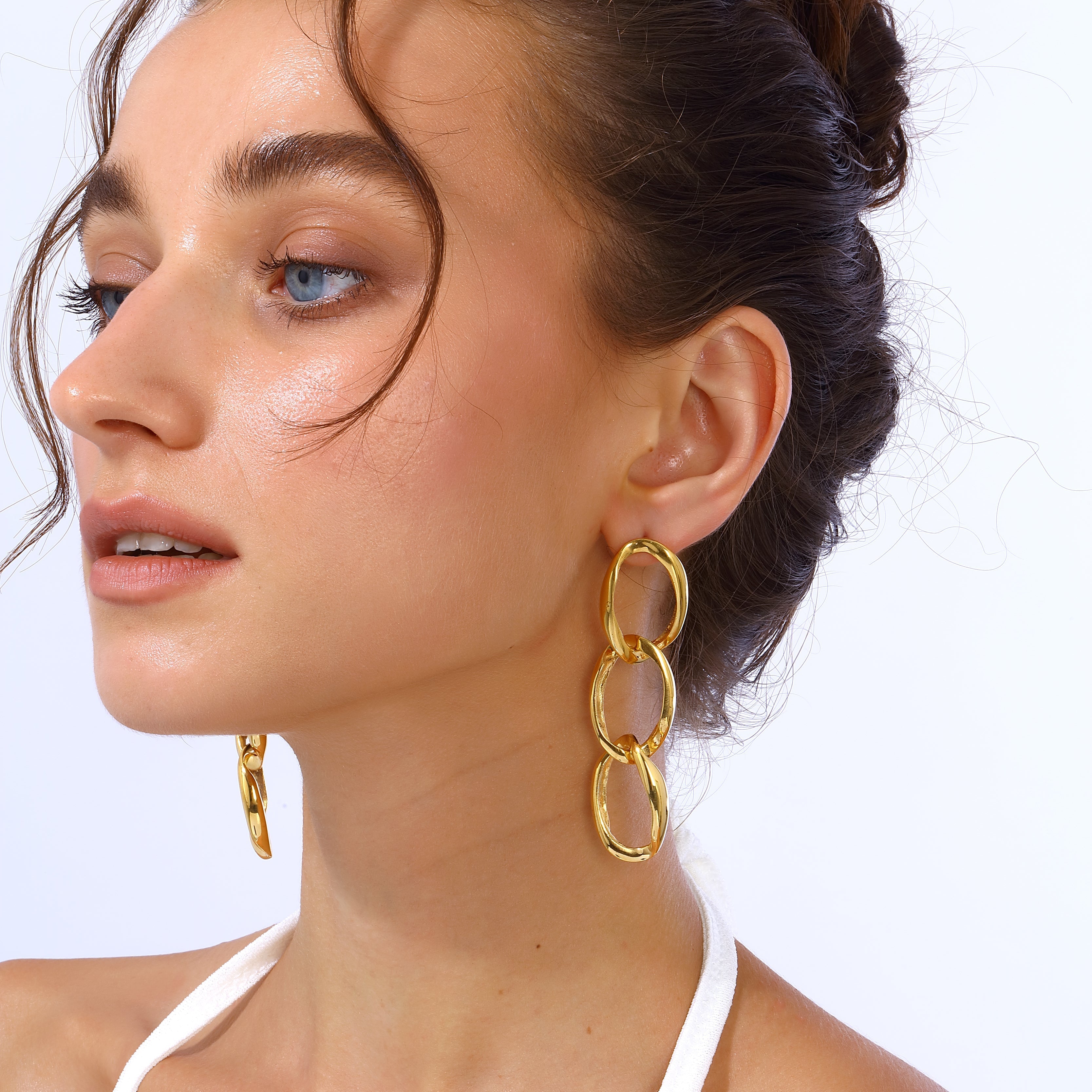 Maison Soula-Nyx Chain Earrings-Earrings-2-Milagron.com