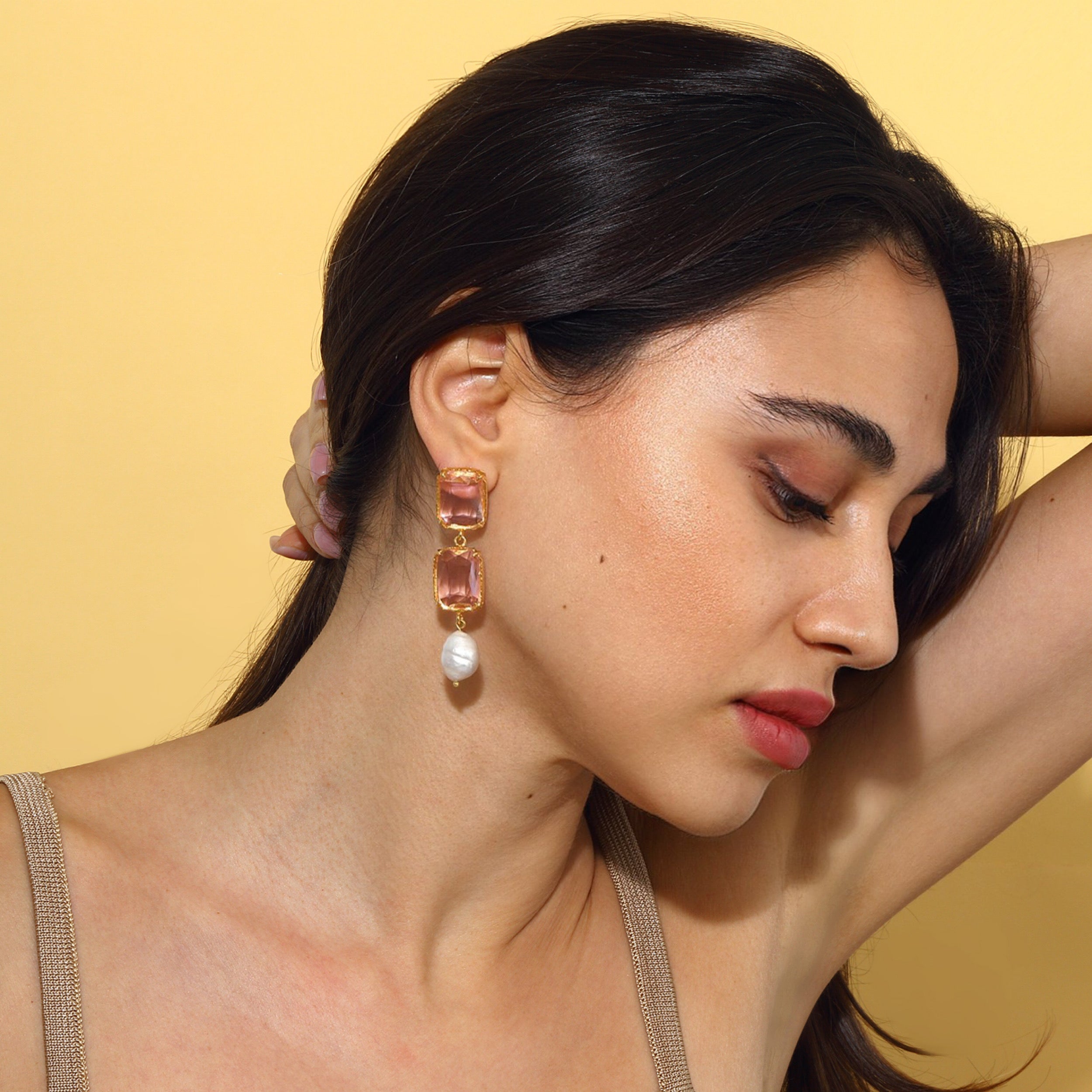 Maison Soula-Sloane Earrings Rose Pink-Earrings-2-Milagron.com