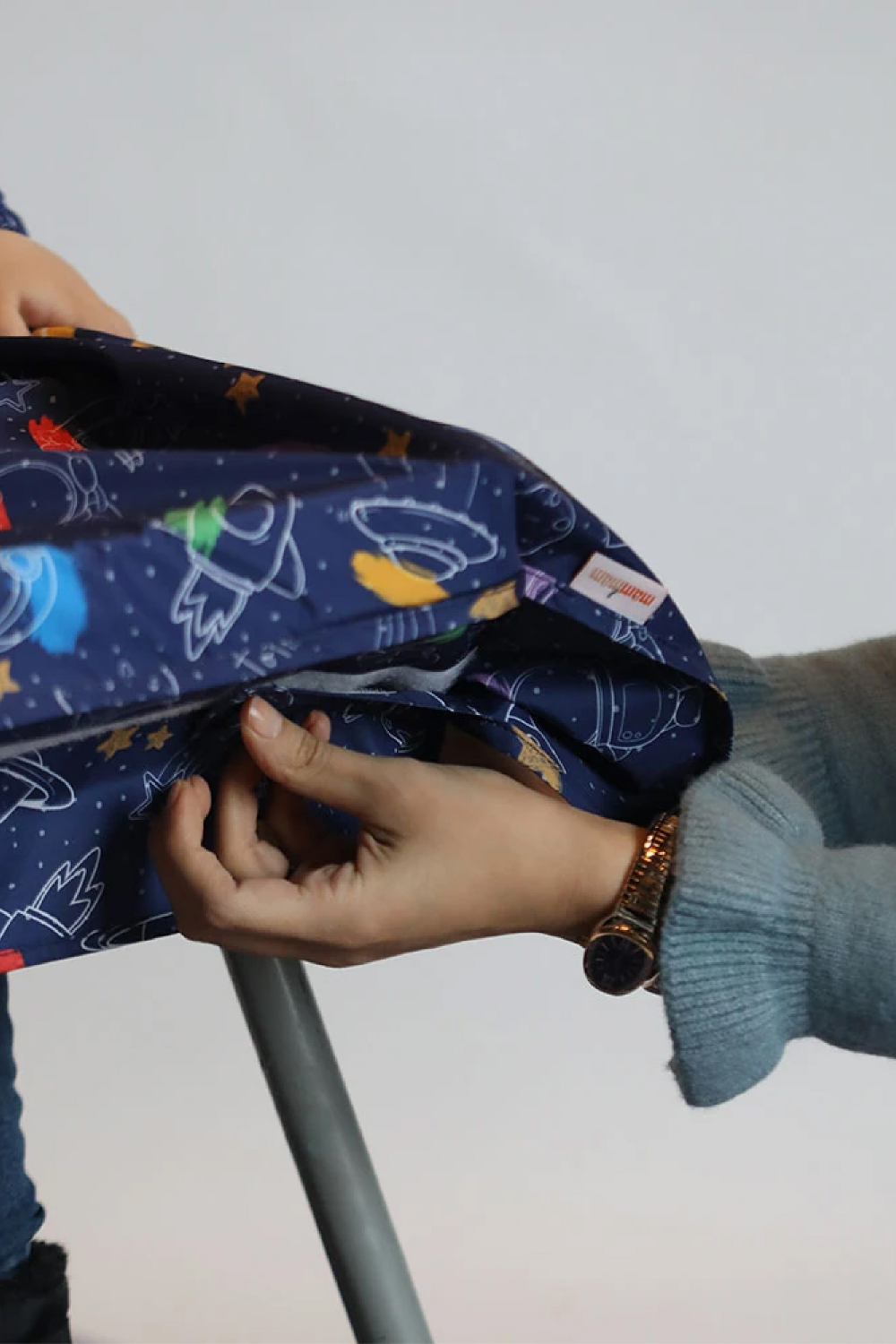 Mammam Baby-Minik Astronotlar Mama Sandalyesi Önlüğü-Mama Önlüğü-2-Milagron.com