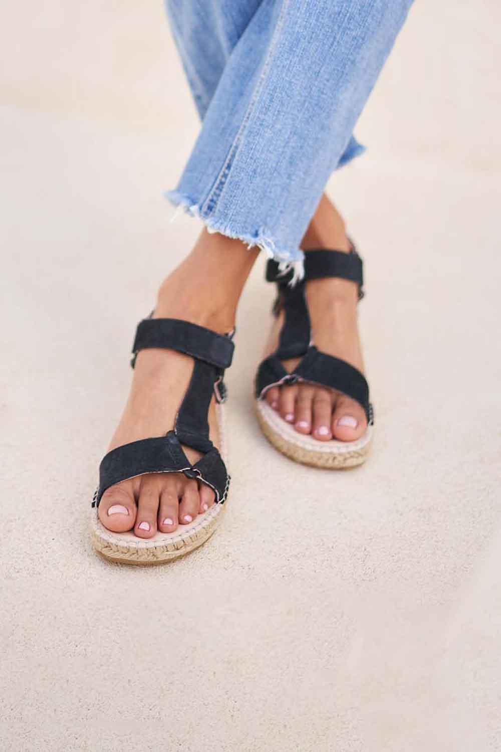 Manebi-Hamptons Hiking Sandals Black-Sandalet & Terlik-1-Milagron.com