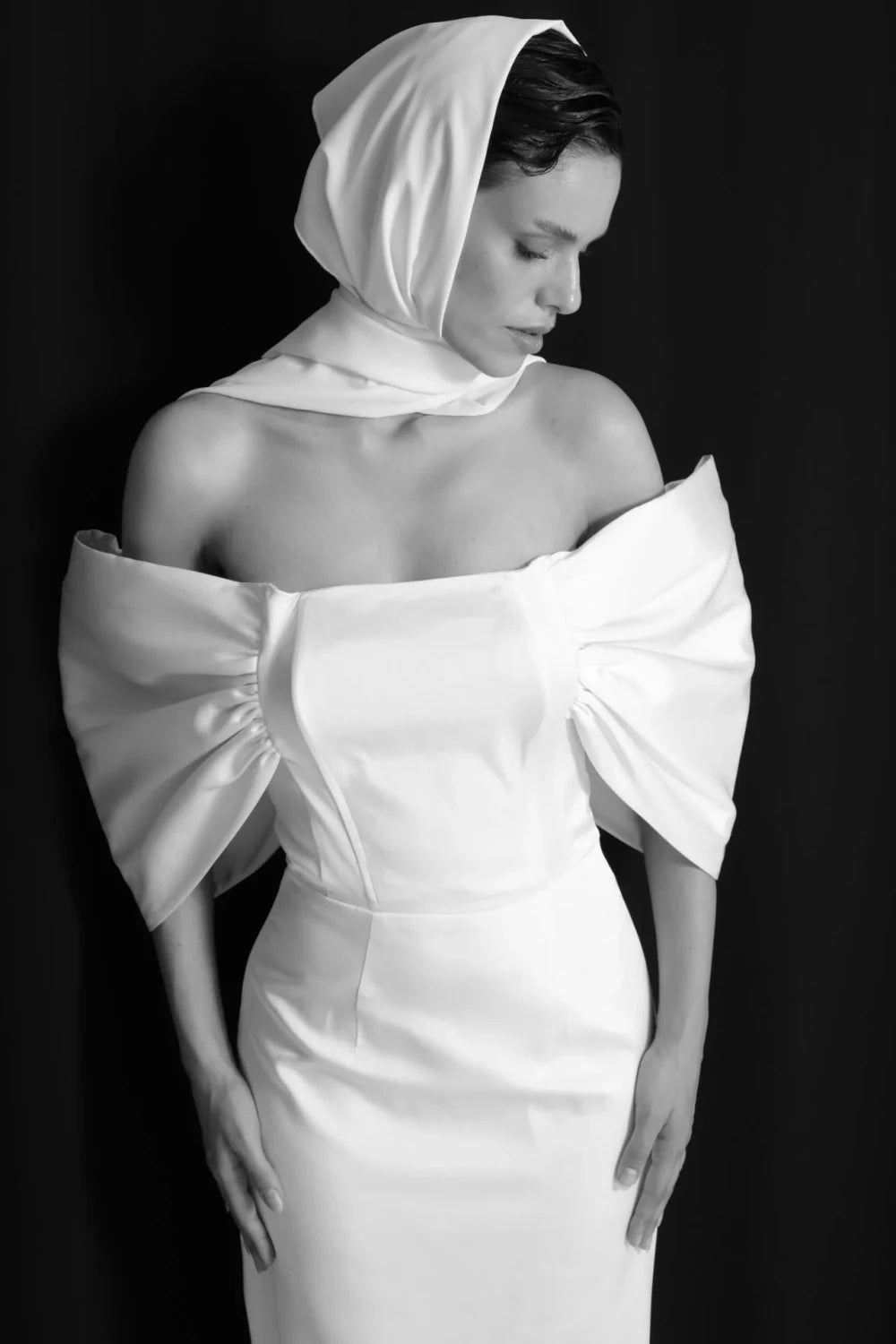 Manshet-Brigitte Straplez Saten Nikah Elbisesi-Elbise-4-Milagron.com