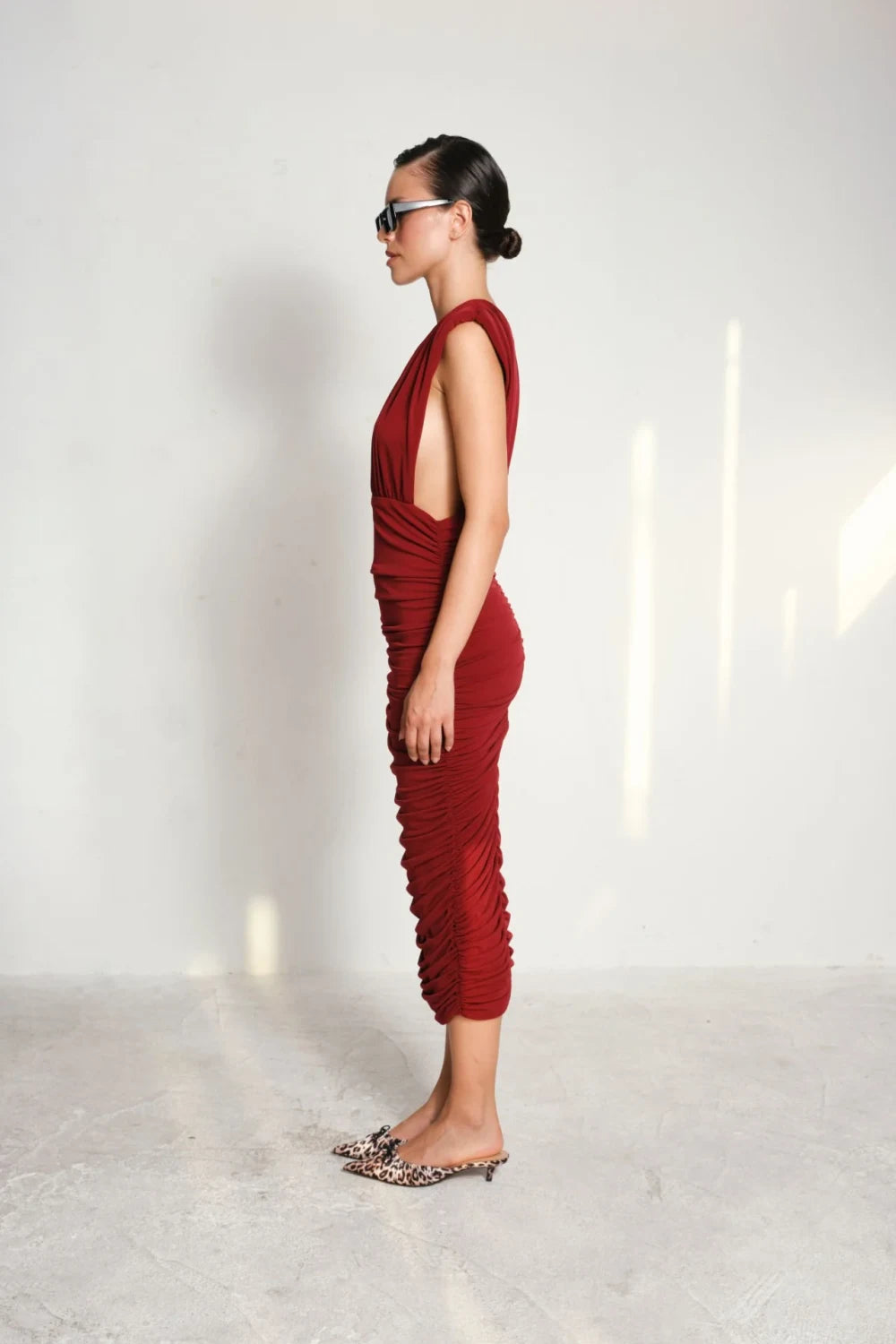 Manshet-Elodie Dekolteli Midi Elbise-Elbise-2-Milagron.com