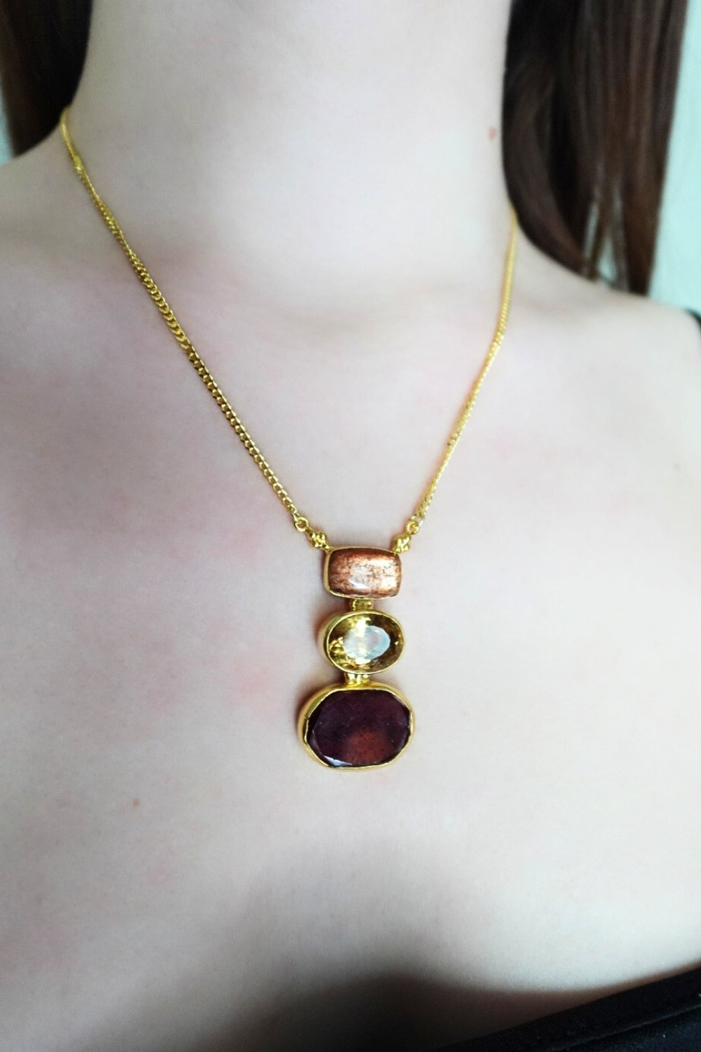 Manus In Mano-Trion Sitrin & Ay Taşı & Yakut Doğal Taş Gümüş Kolye - Ateş Elementi-Kolye-3-Milagron.com