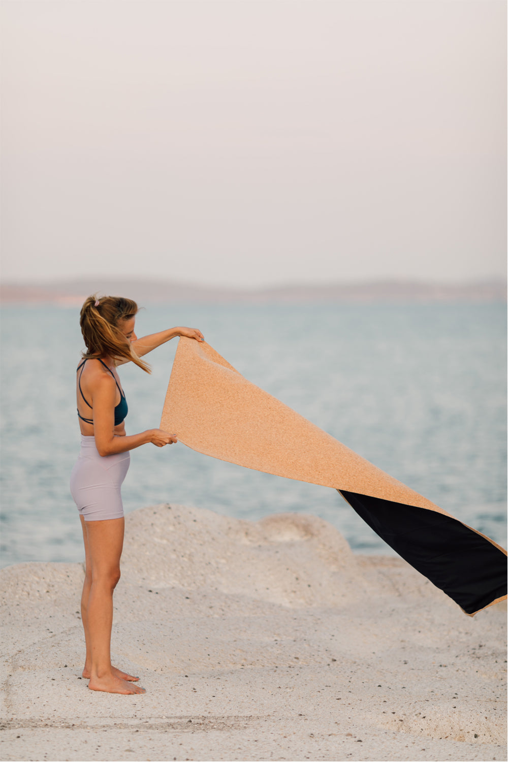 Margami-Doğal & Kaydirmaz Katlanabi̇li̇r Mantar Yoga Mat Örtüsü-Yoga Matı-5-Milagron.com