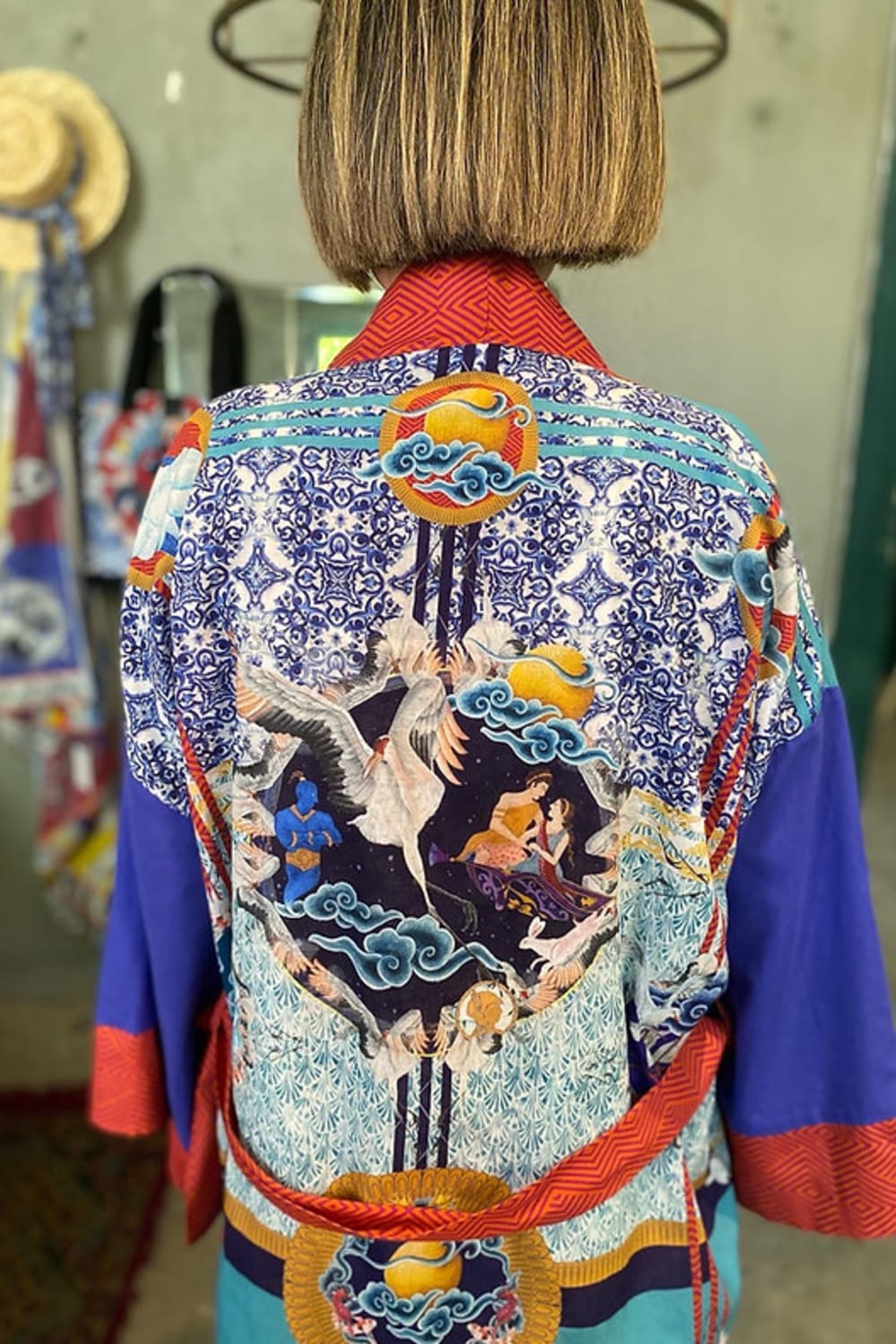 Martius-1001 Night Tales Kimono Uzun-Kimono-2-Milagron.com