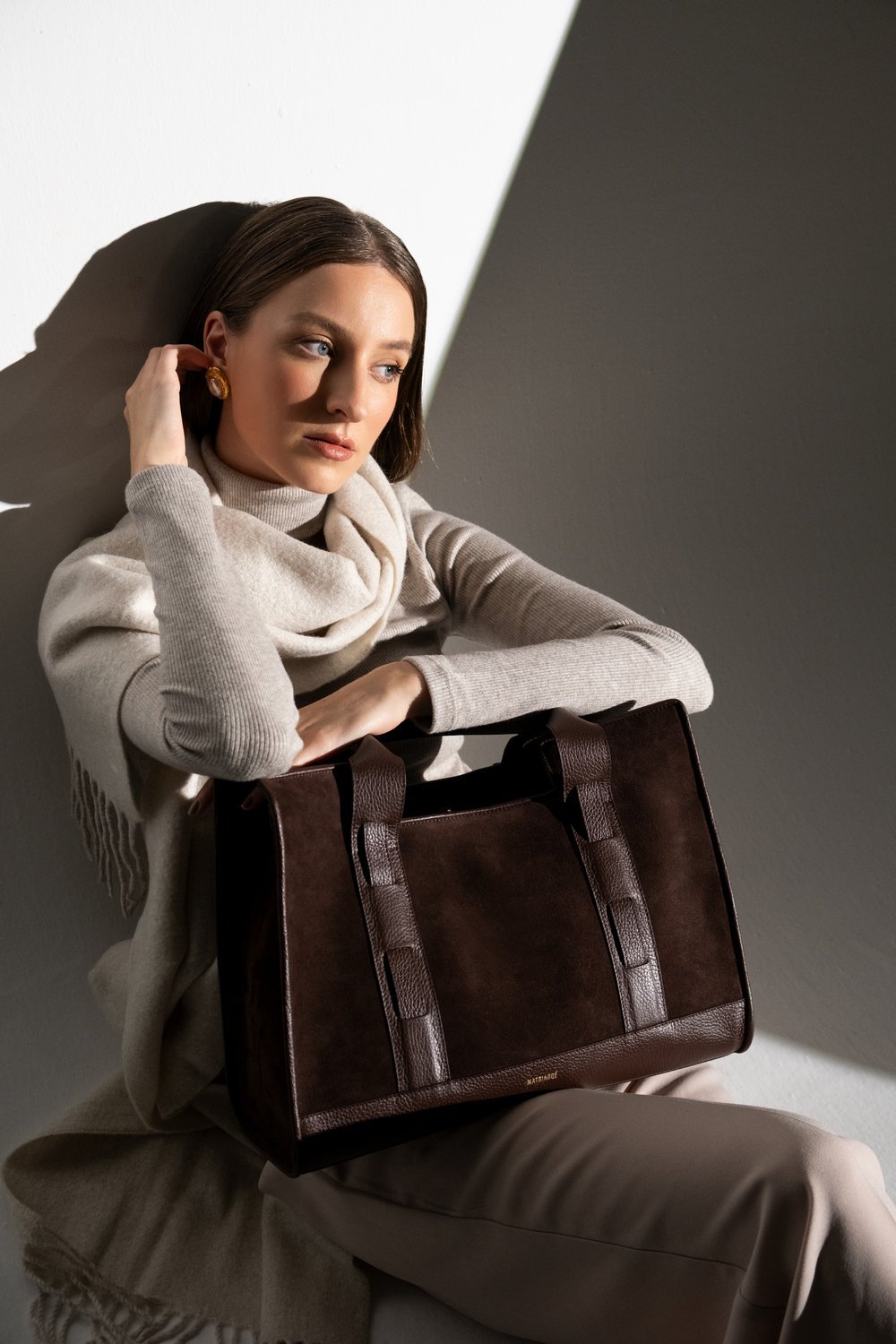 Matriarqé-Magna Süet Tote Çanta-Omuz Çantası-2-Milagron.com