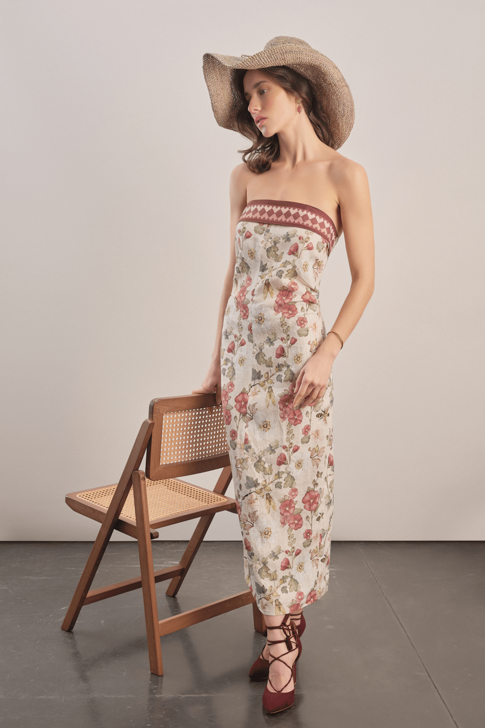 Mavlo-Burgundy Çiçekli Keten Midi Elbise-Elbise-2-Milagron.com