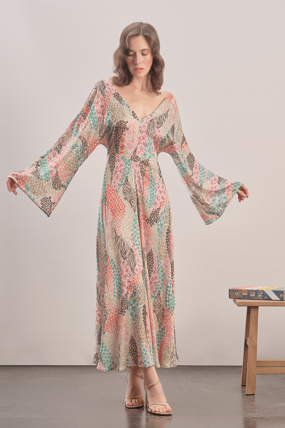 Mavlo-Jardin Saten Maxi Elbise-Elbise-3-Milagron.com