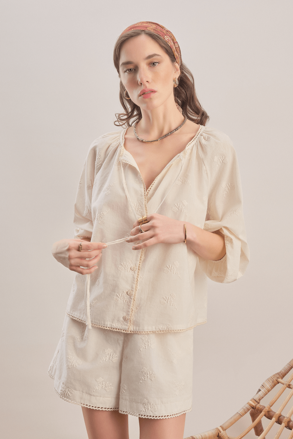 Mavlo-Soft Rose Nakışlı Koton Gömlek-Gömlek-3-Milagron.com