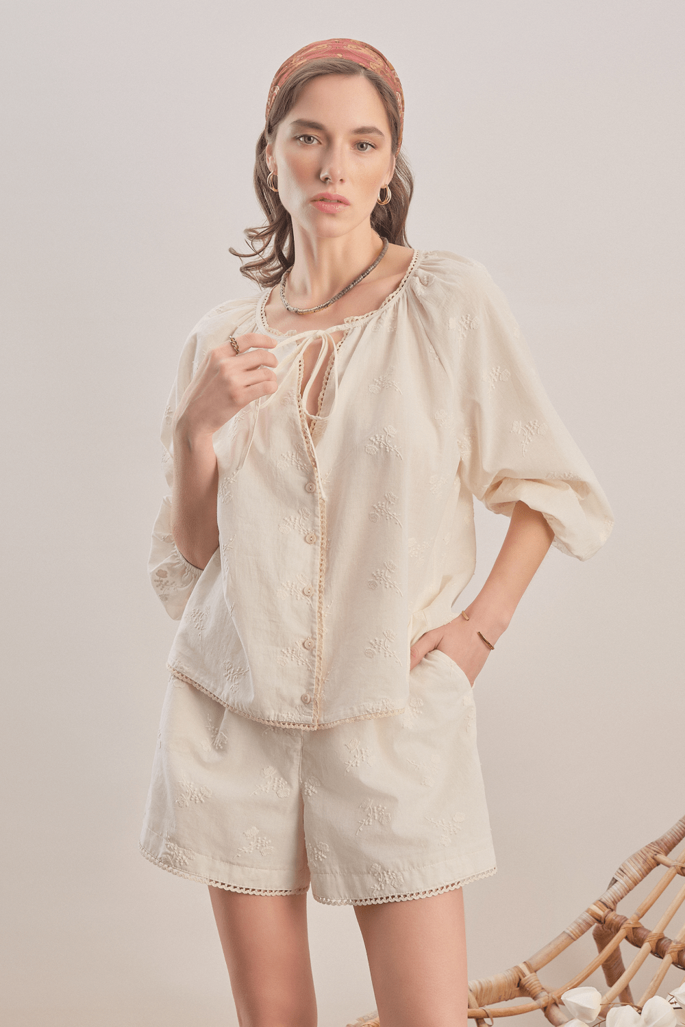 Mavlo-Soft Rose Nakışlı Koton Şort-Şort-2-Milagron.com