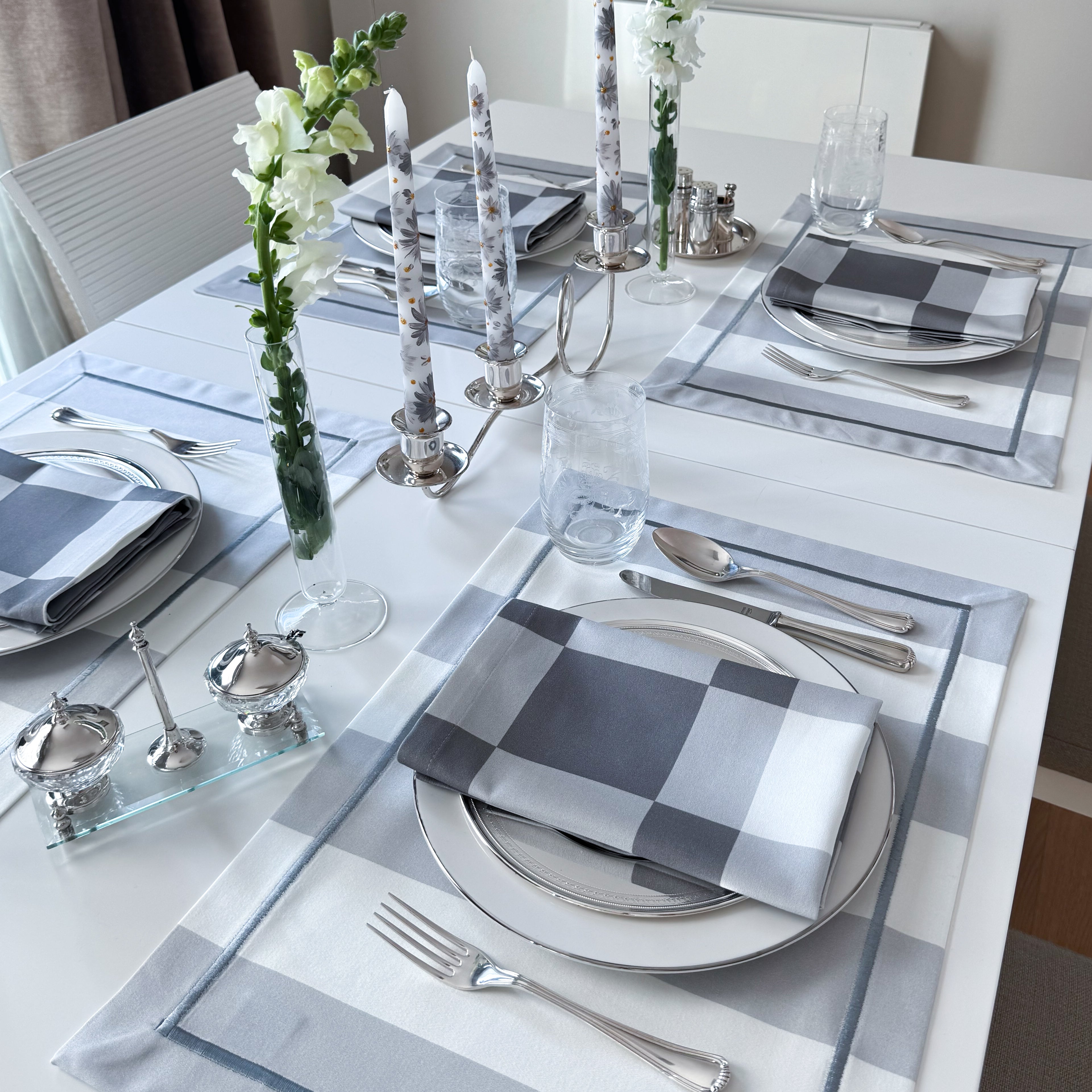 Meja Atelier-Berry.Mia Amerikan Servis 4'lü Set-Sunum Aksesuarları-3-Milagron.com