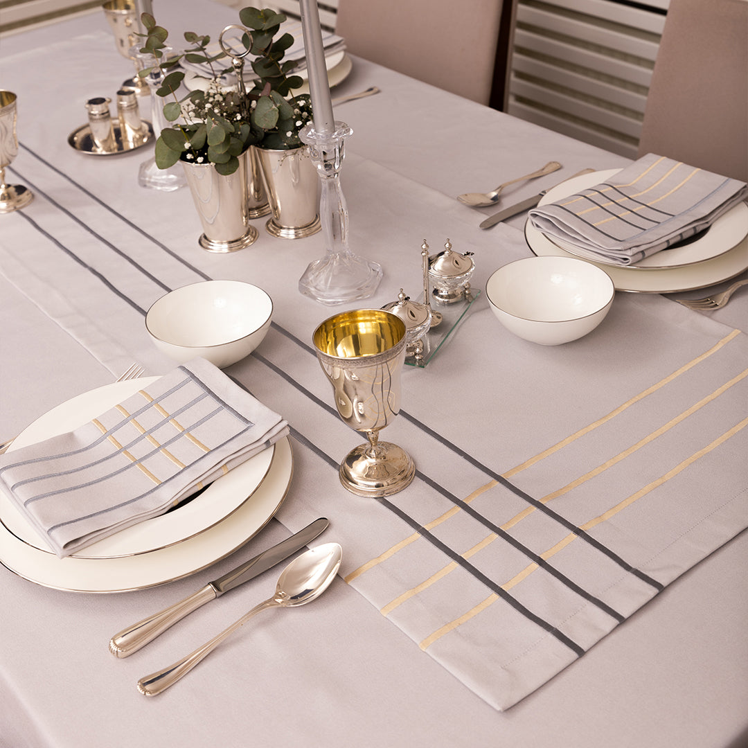 Meja Atelier-Maya.Majesty Runner-Sunum Aksesuarları-4-Milagron.com