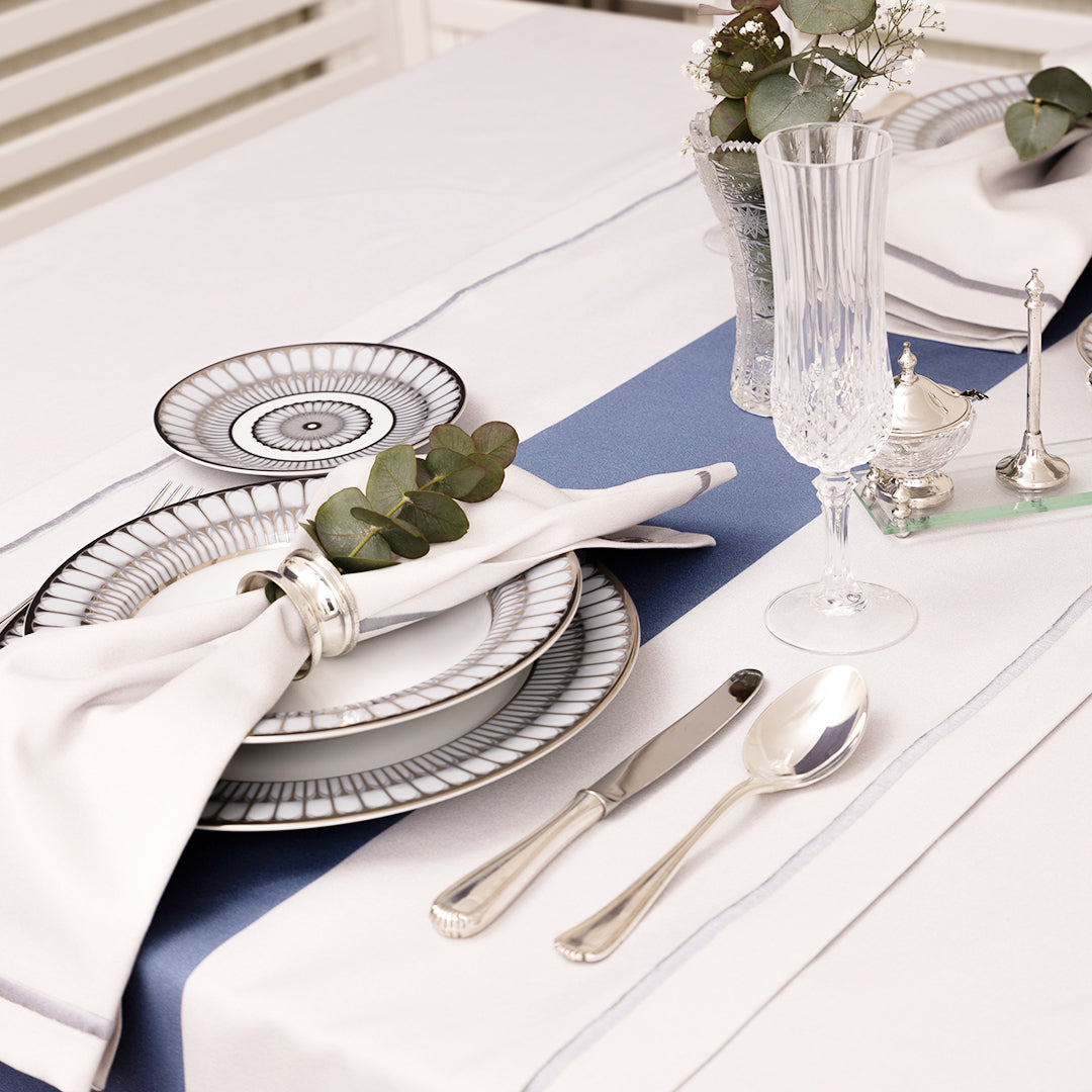 Meja Atelier-Maya.Royal Runner-Sunum Aksesuarları-3-Milagron.com