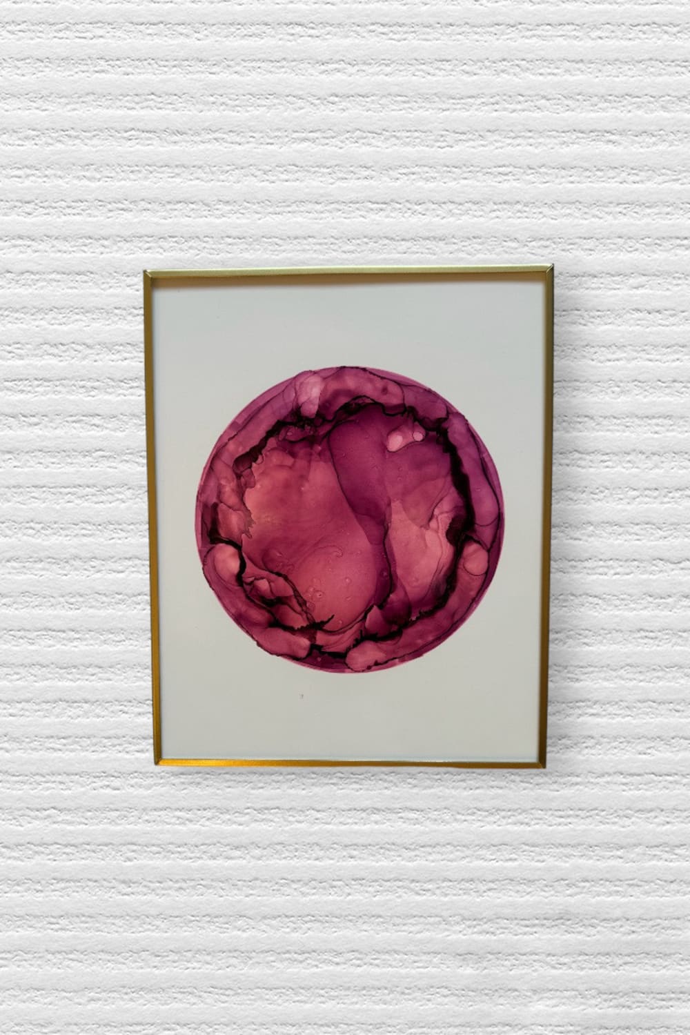 Melike Kara-'Suri' Çerçeveli Tablo-Tablo-1-Milagron.com