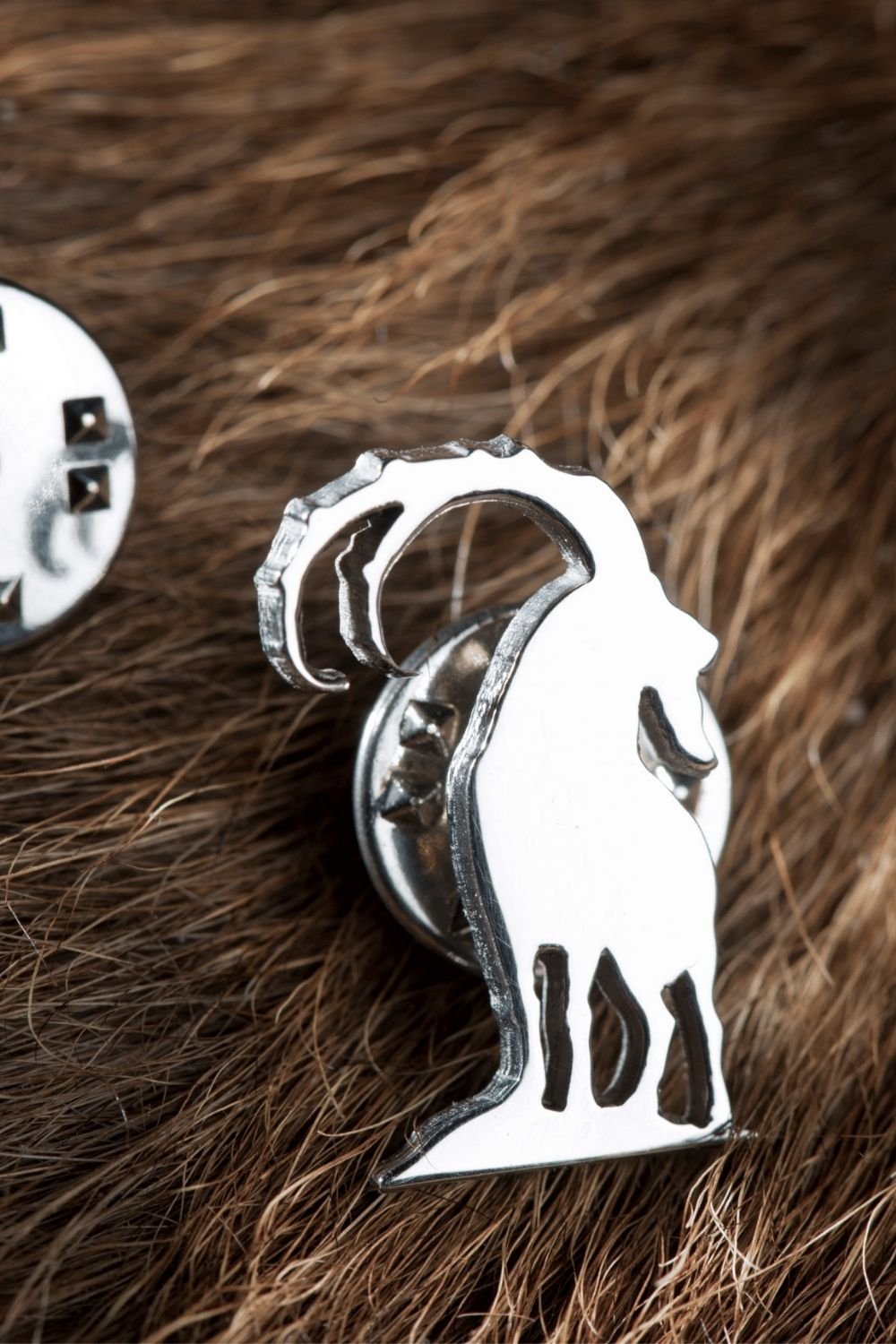 Melinka Accessories-Ibex Gümüş Broş 01-Broş-2-Milagron.com