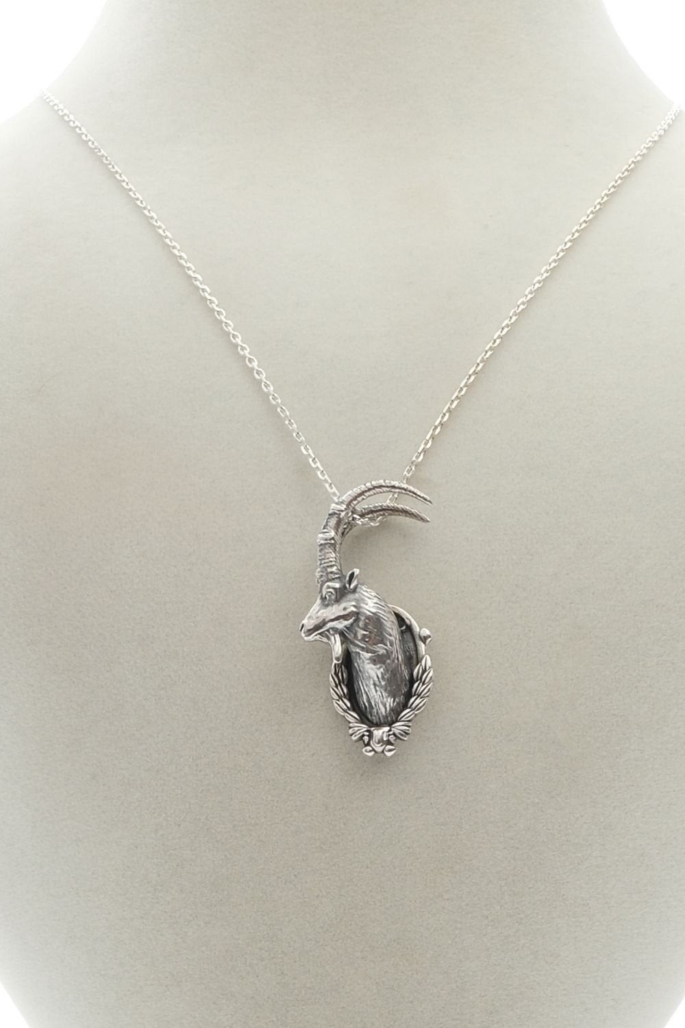 Melinka Accessories-Ibex Gümüş Kolye-Kolye-4-Milagron.com