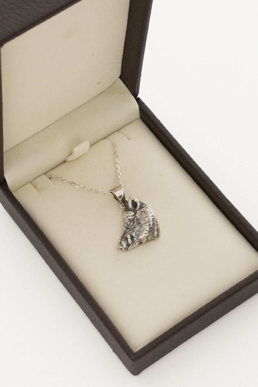 Melinka Accessories-Wild Boar Gümüş Kolye 02-Kolye-5-Milagron.com