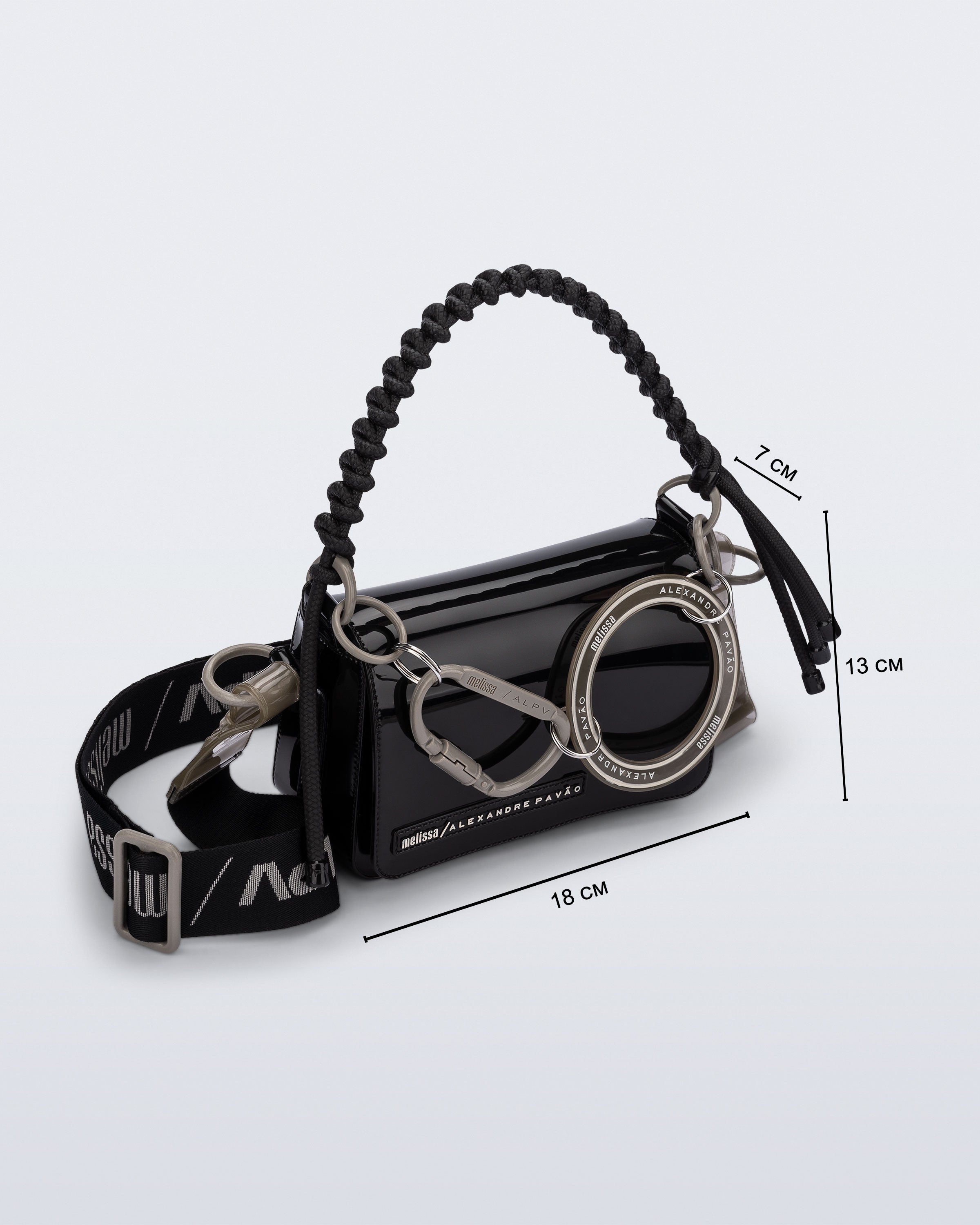 Nina Bag + Alexandre Pavão
