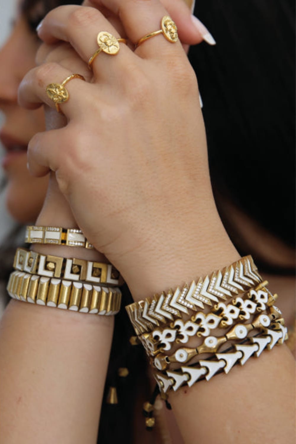 Melon-Hug 2 White Bileklik-Bileklik-2-Milagron.com