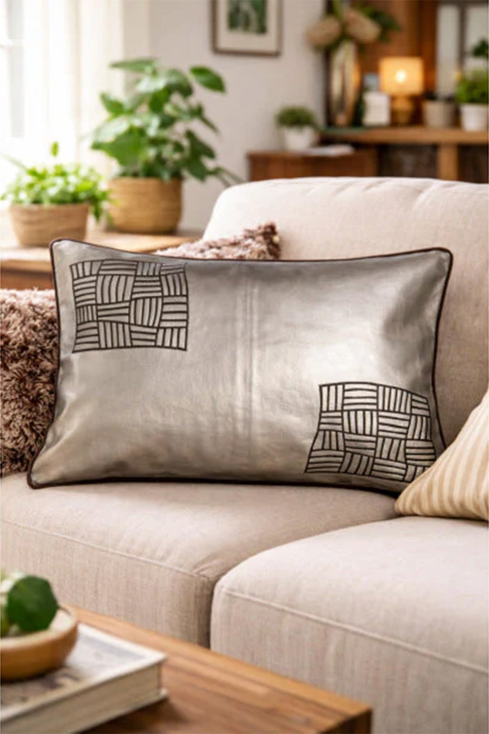 Royal Touch Kırlent Kılıfı - 1