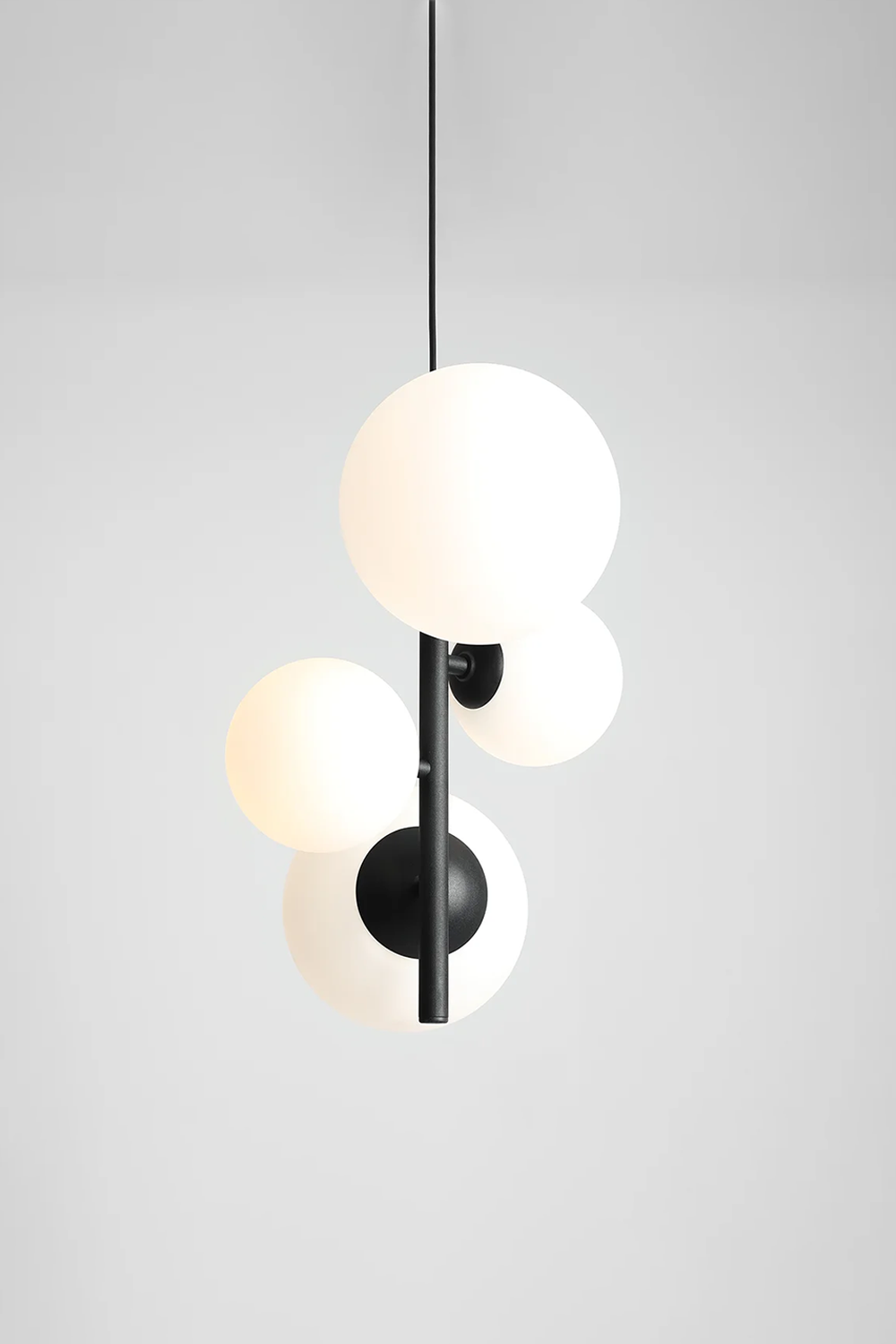 Metanoya Lighting-Floral Sarkıt - Siyah-Avize-1-Milagron.com