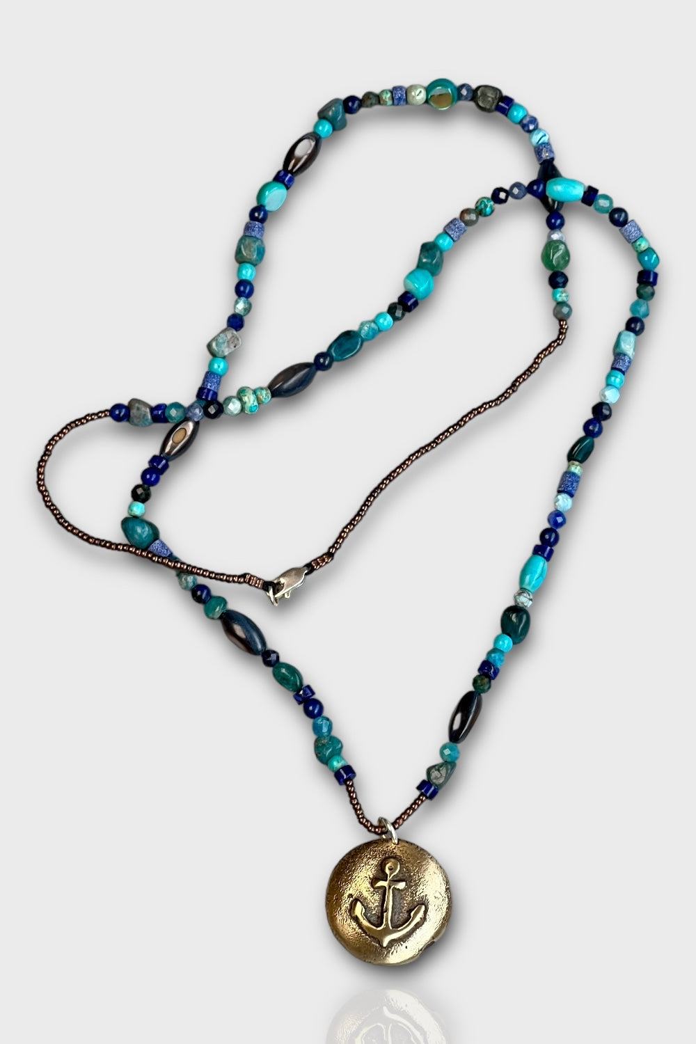 Mey Atelier-Sailor 24 – Karma Mavi Taşlı Antika Bronz Çapa Unisex Kolye-Kolye-2-Milagron.com