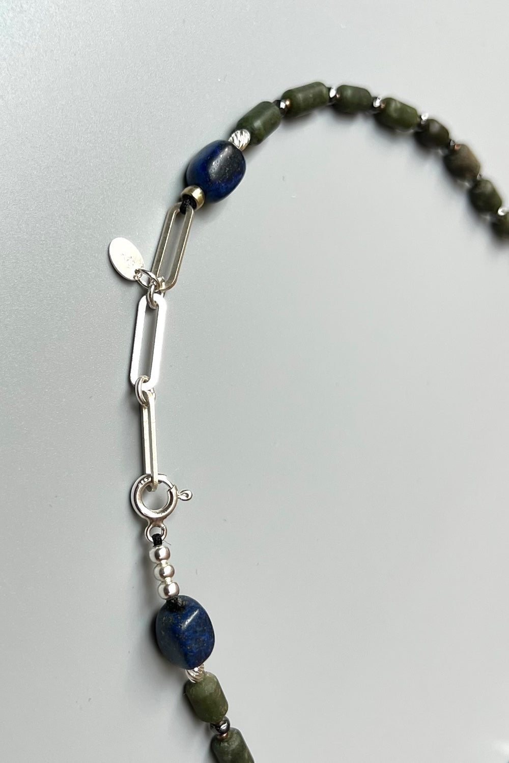 Mey Atelier-Vincent The Unique – Antik Jade Lapis Bronz Roma Paralı Gümüş Unisex Kolye-Kolye-4-Milagron.com