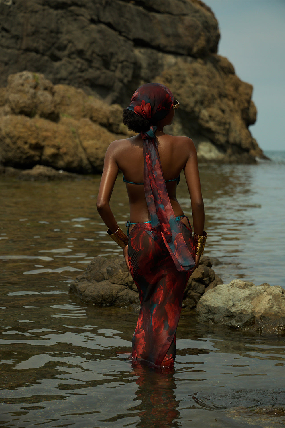 Meyra Avci Studio-Flower Passion-Pareo & Bandana-3-Milagron.com