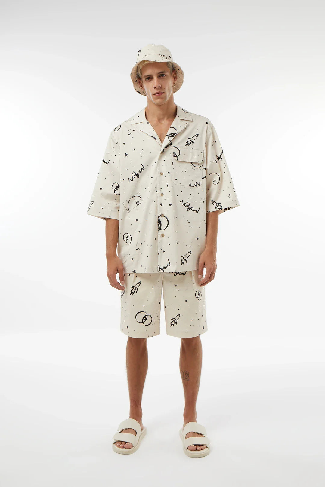 Midground-Baskılı Şort-Şort-1-Milagron.com