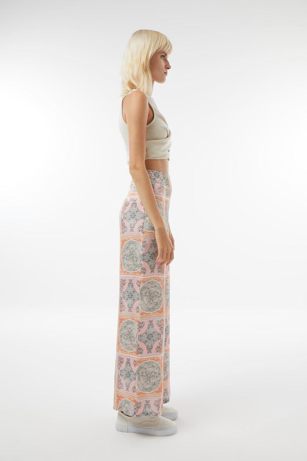 Midground-Crop Top-Crop Top-2-Milagron.com