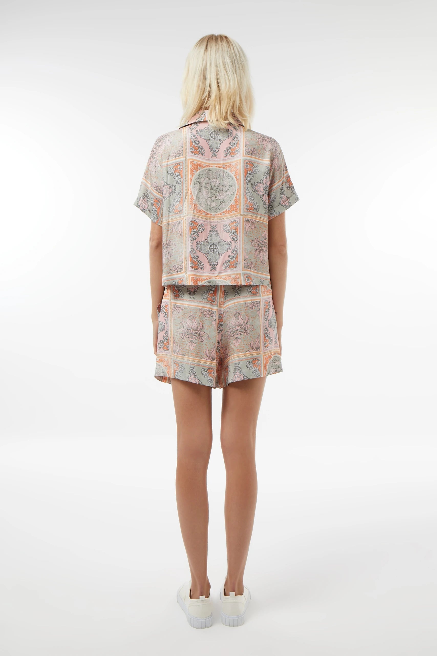 Midground-Saten Şort-Şort-3-Milagron.com